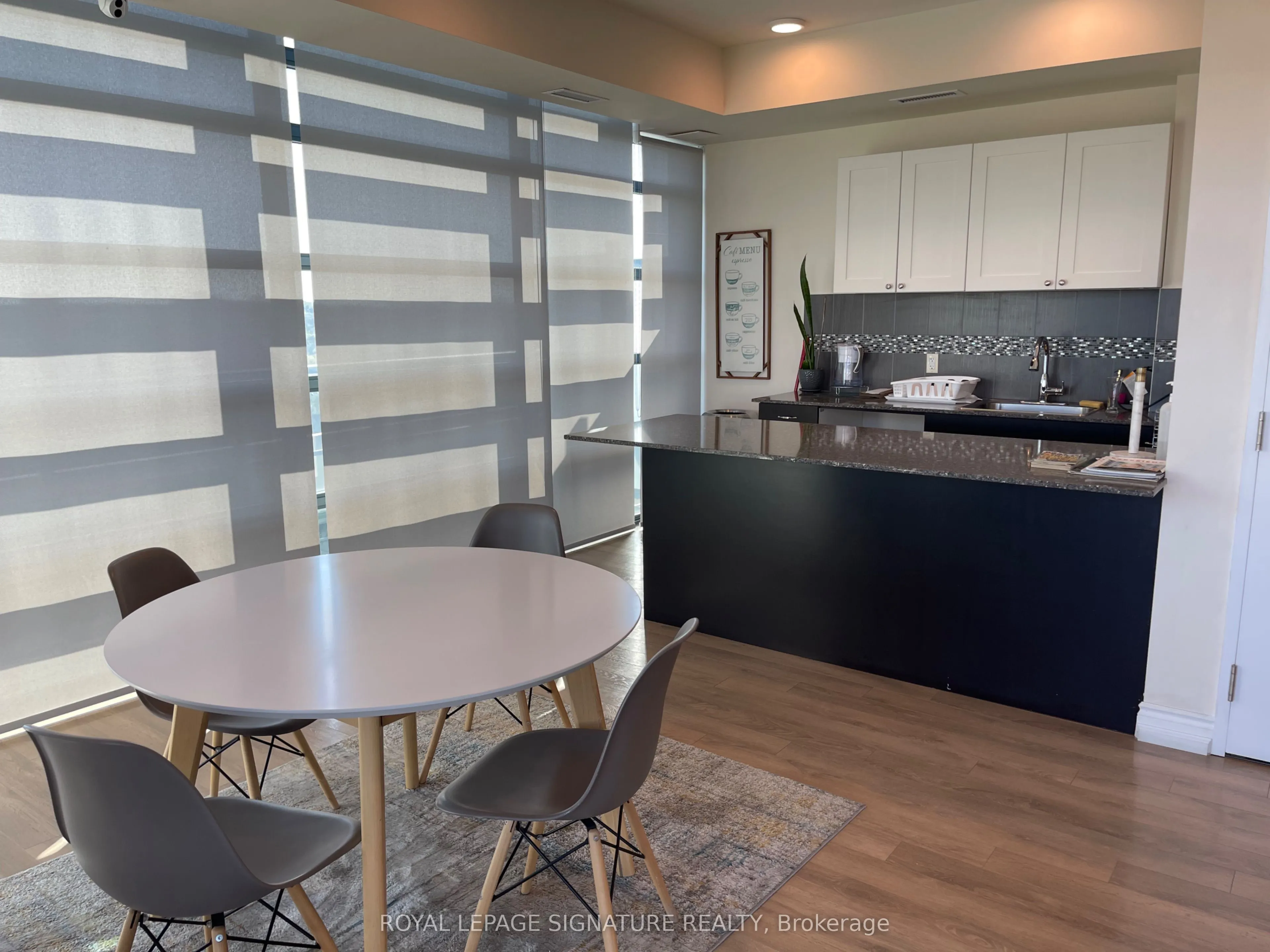 2522 Keele Street, #401