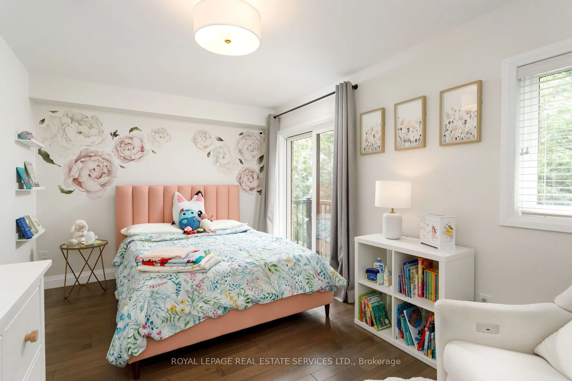 405 Plains Road E, #22