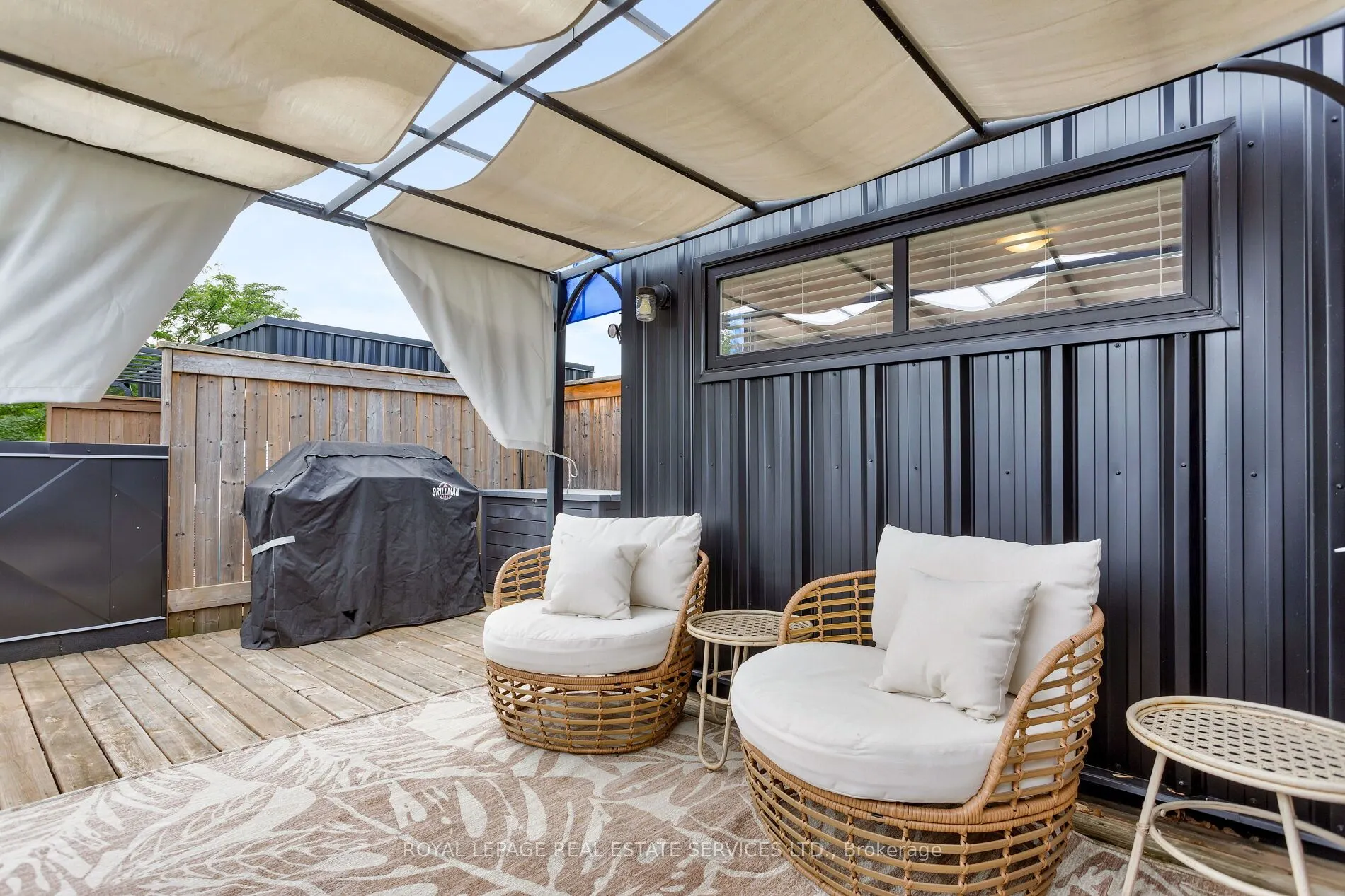 405 Plains Road E, #22