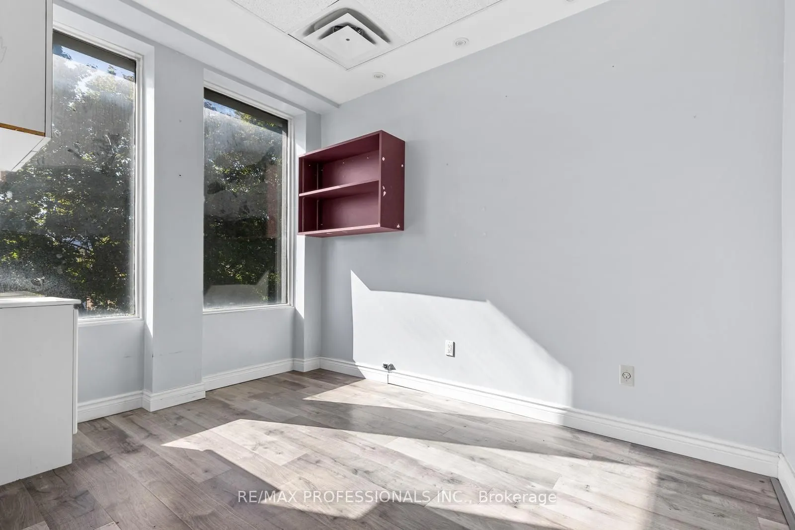 4640 Jane Street, #201