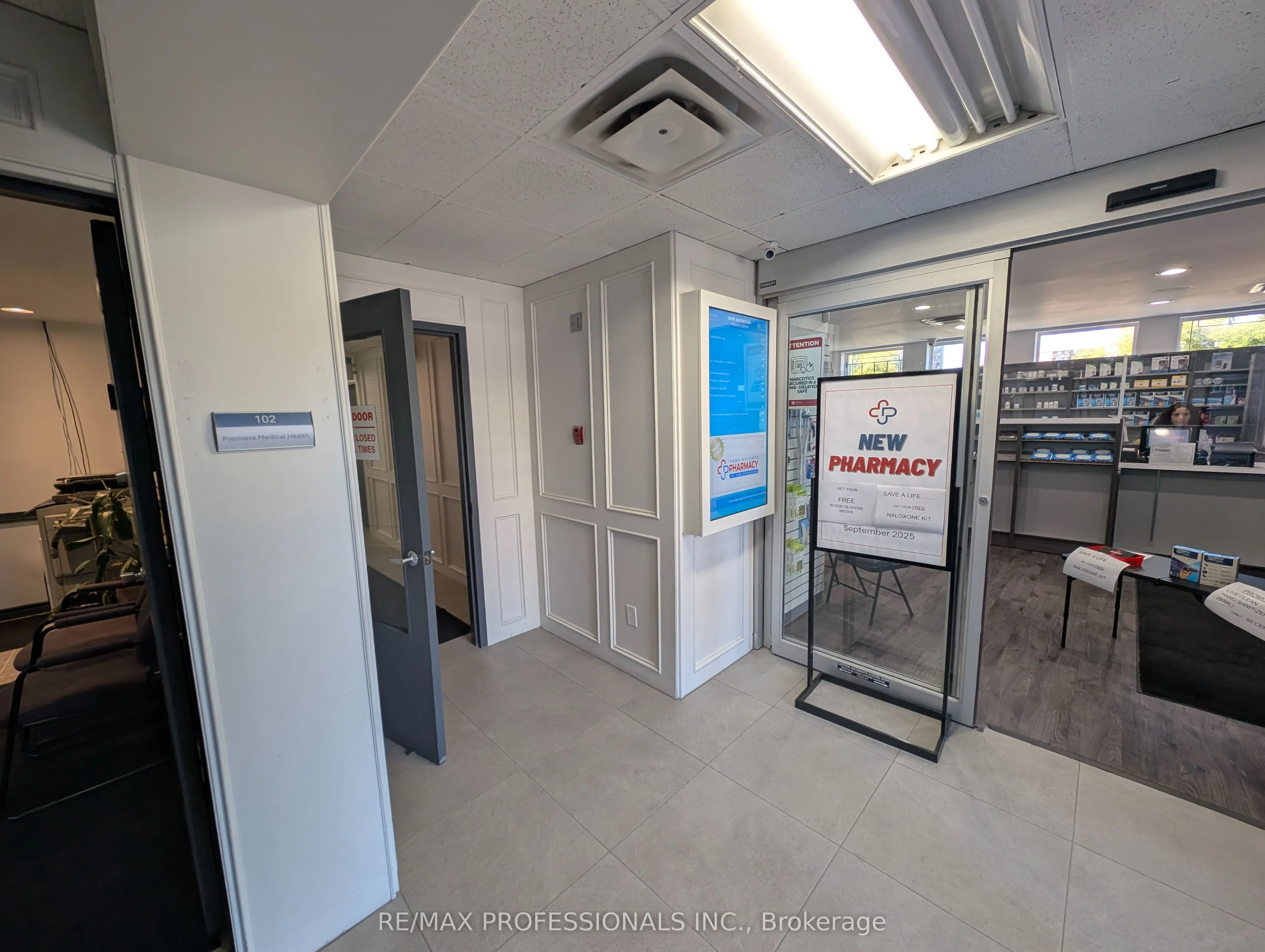 4640 Jane Street, #201