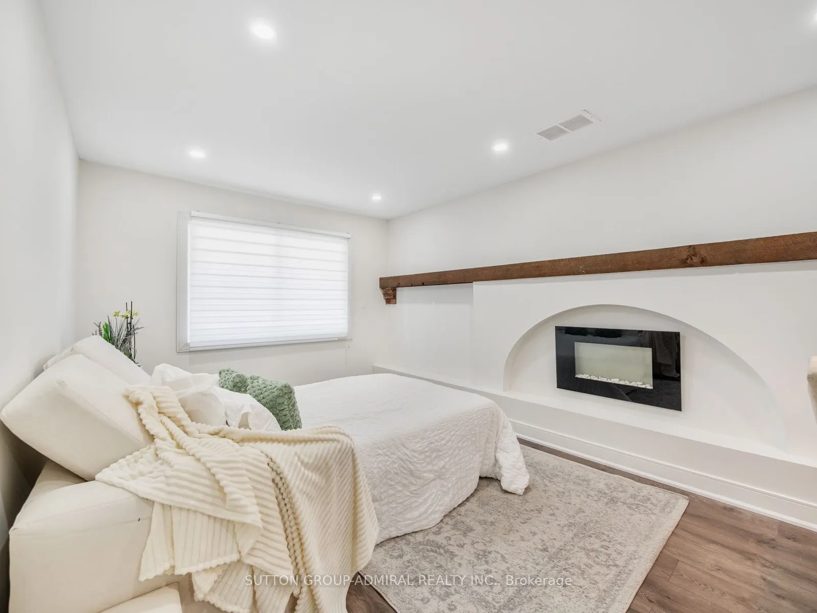 4232 Longmoor Drive