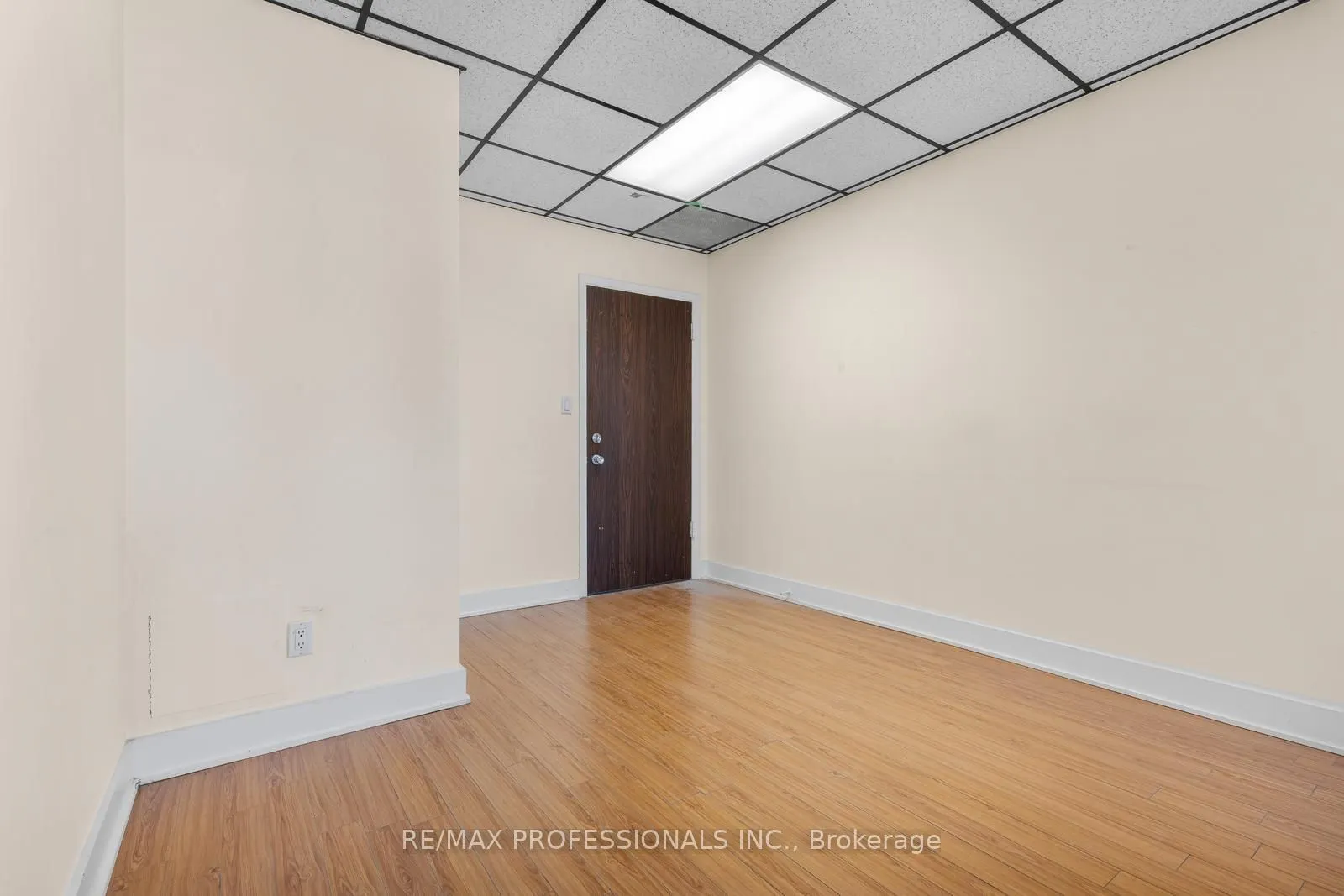 4640 Jane Street, #202