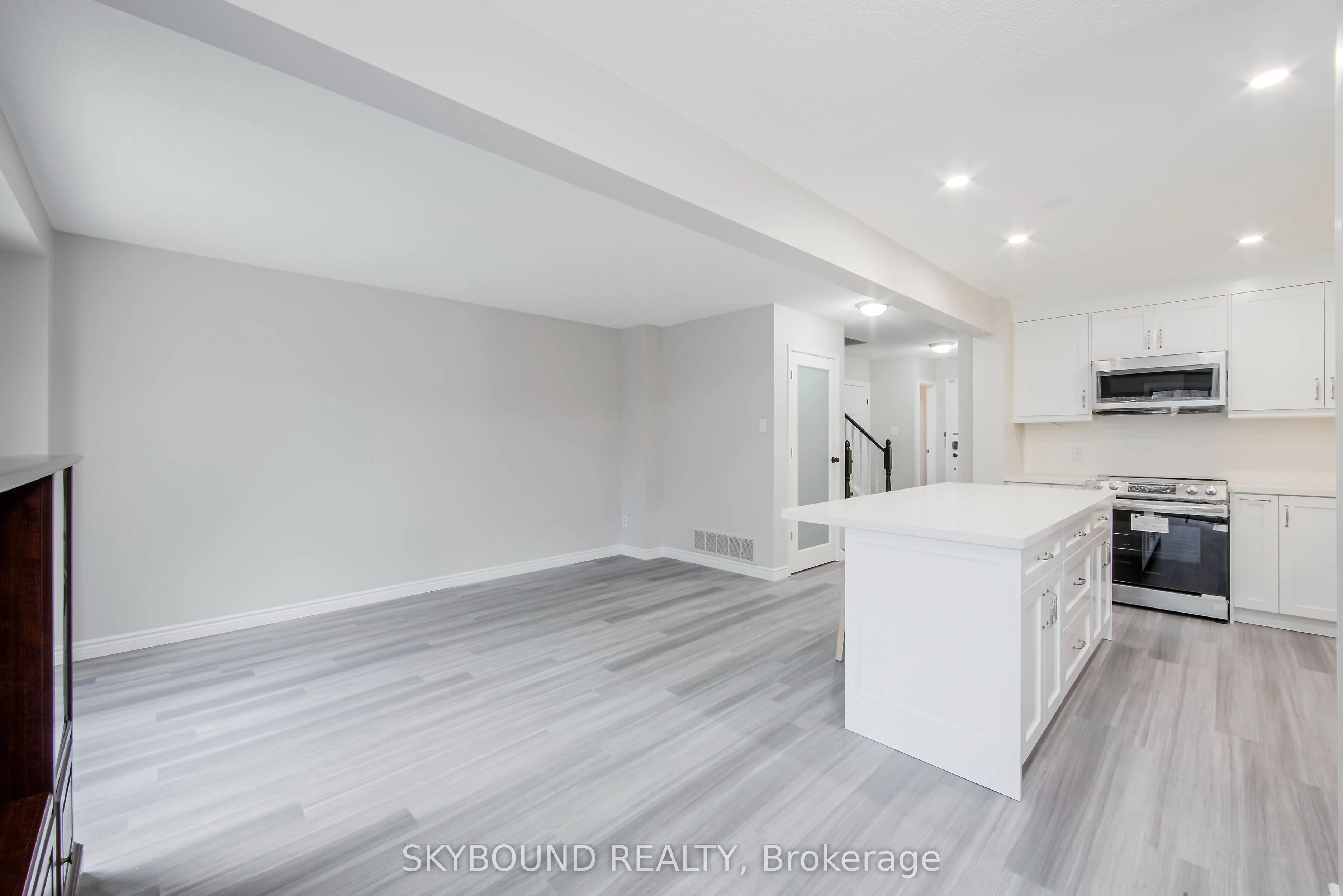 2766 Folkway Drive W, #54