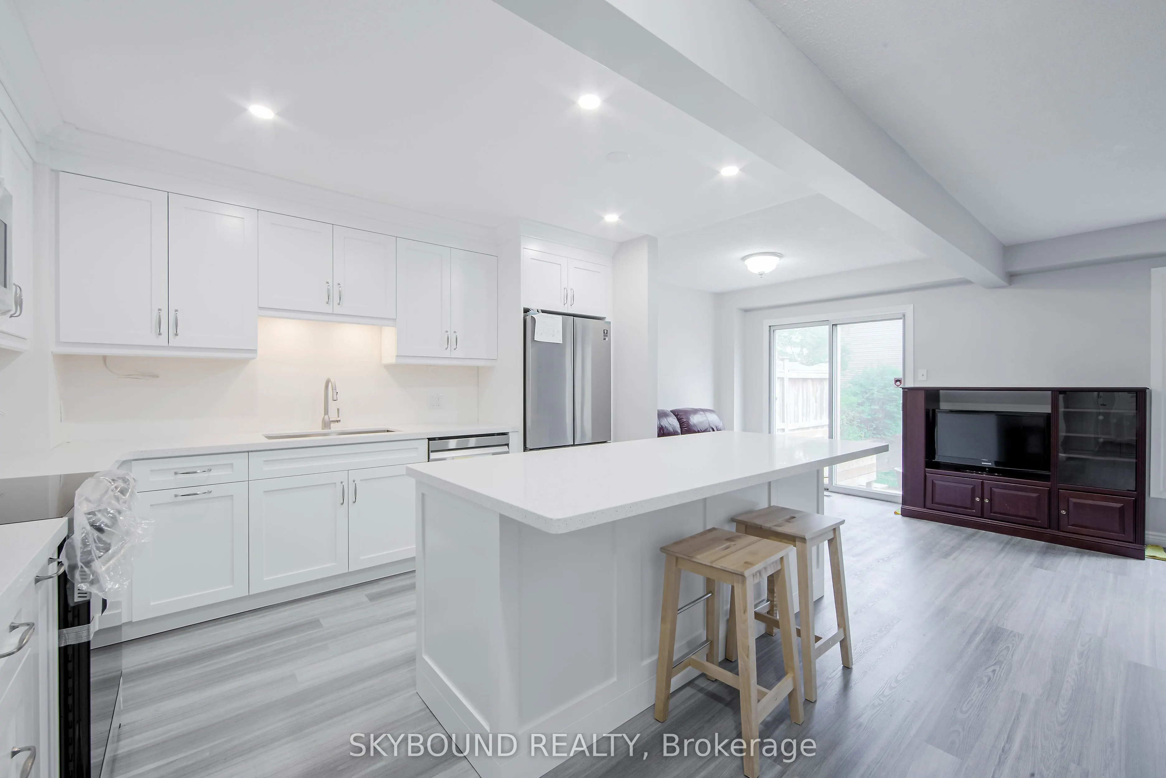 2766 Folkway Drive W, #54