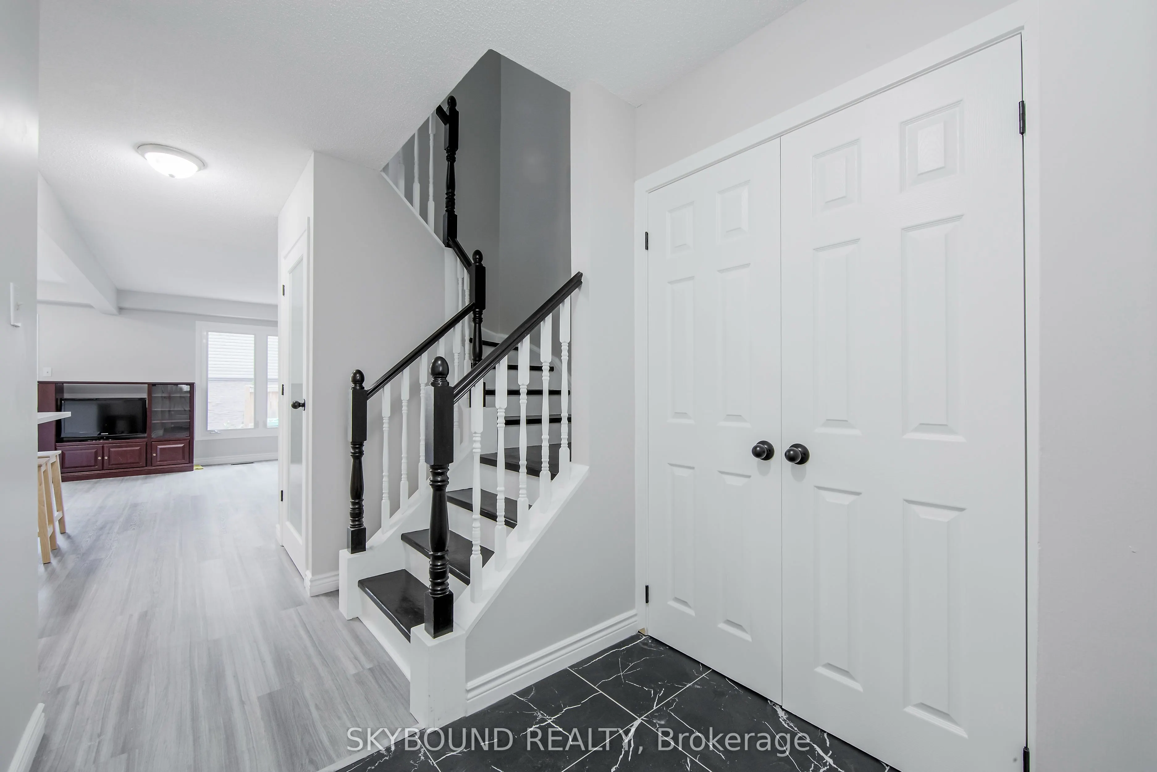 2766 Folkway Drive W, #54