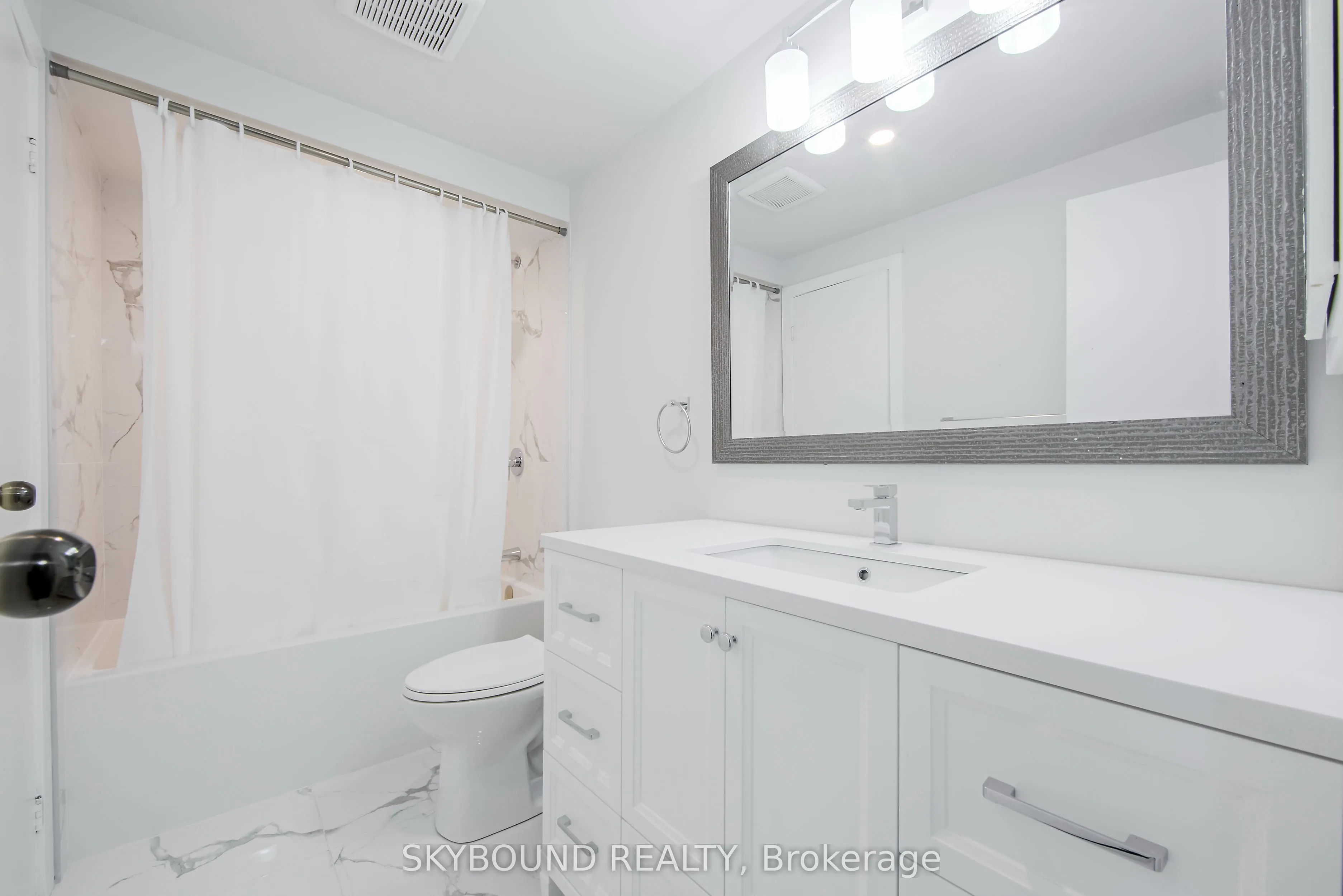 2766 Folkway Drive W, #54