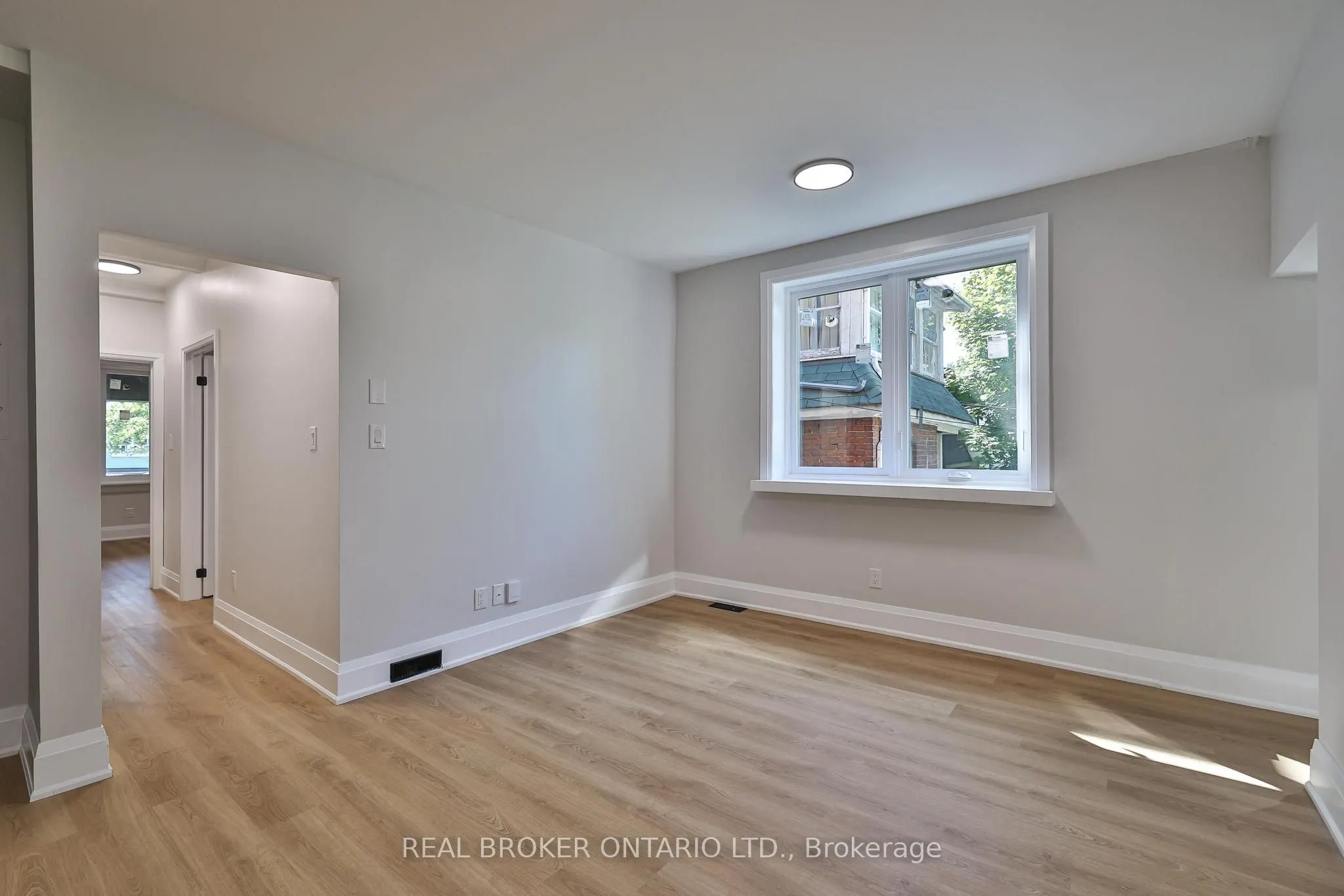 248 Garden Avenue, #Main Floor