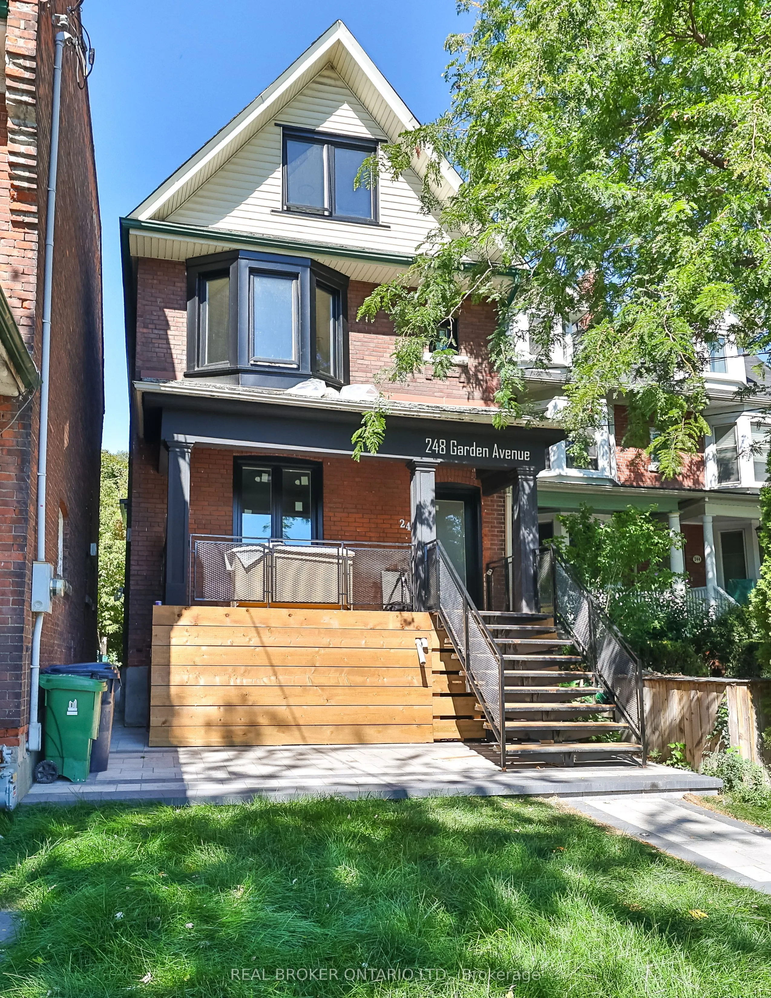248 Garden Avenue, #Main Floor