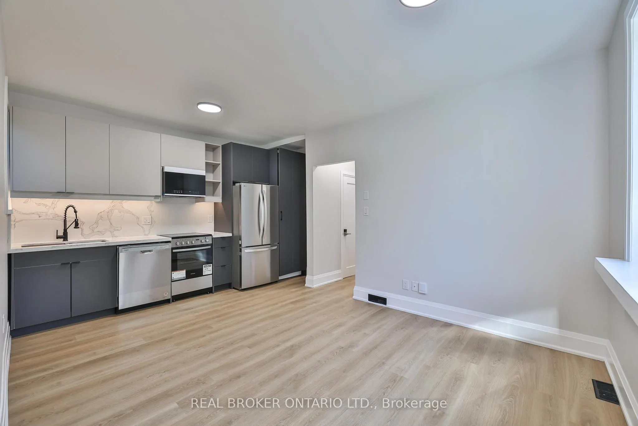 248 Garden Avenue, #Main Floor
