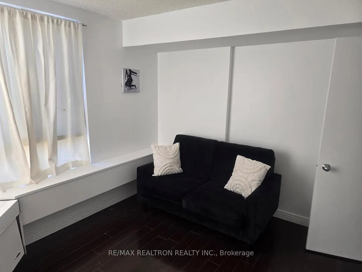 41 Markbrook Lane, #201