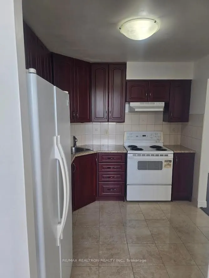 41 Markbrook Lane, #201
