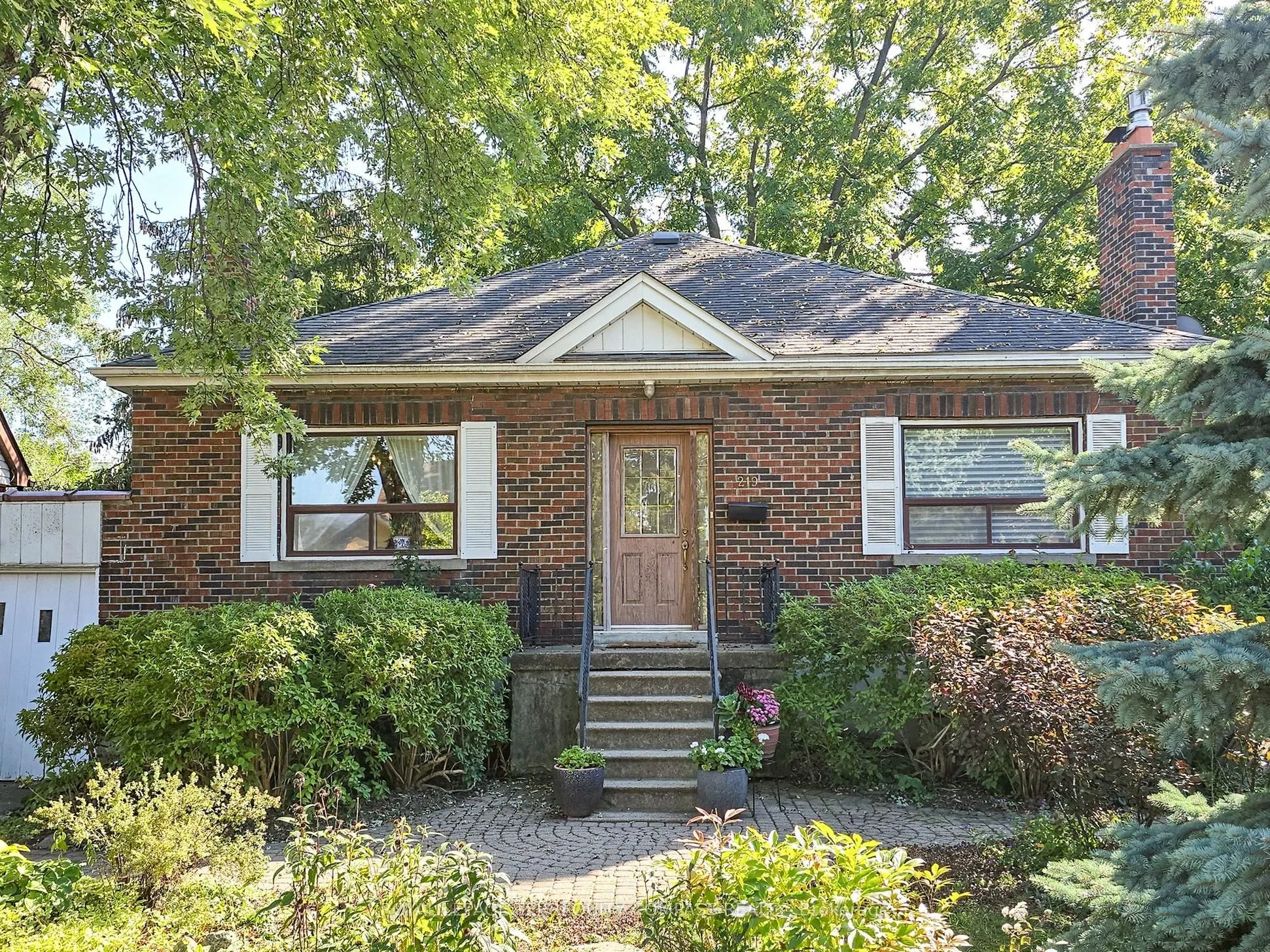 219 King Street