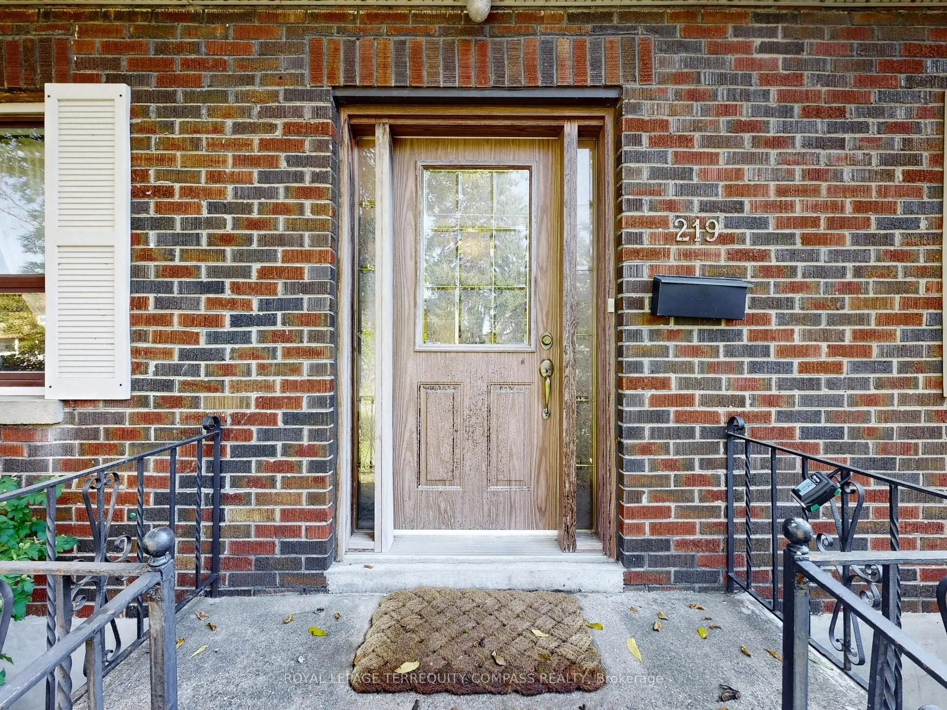 219 King Street