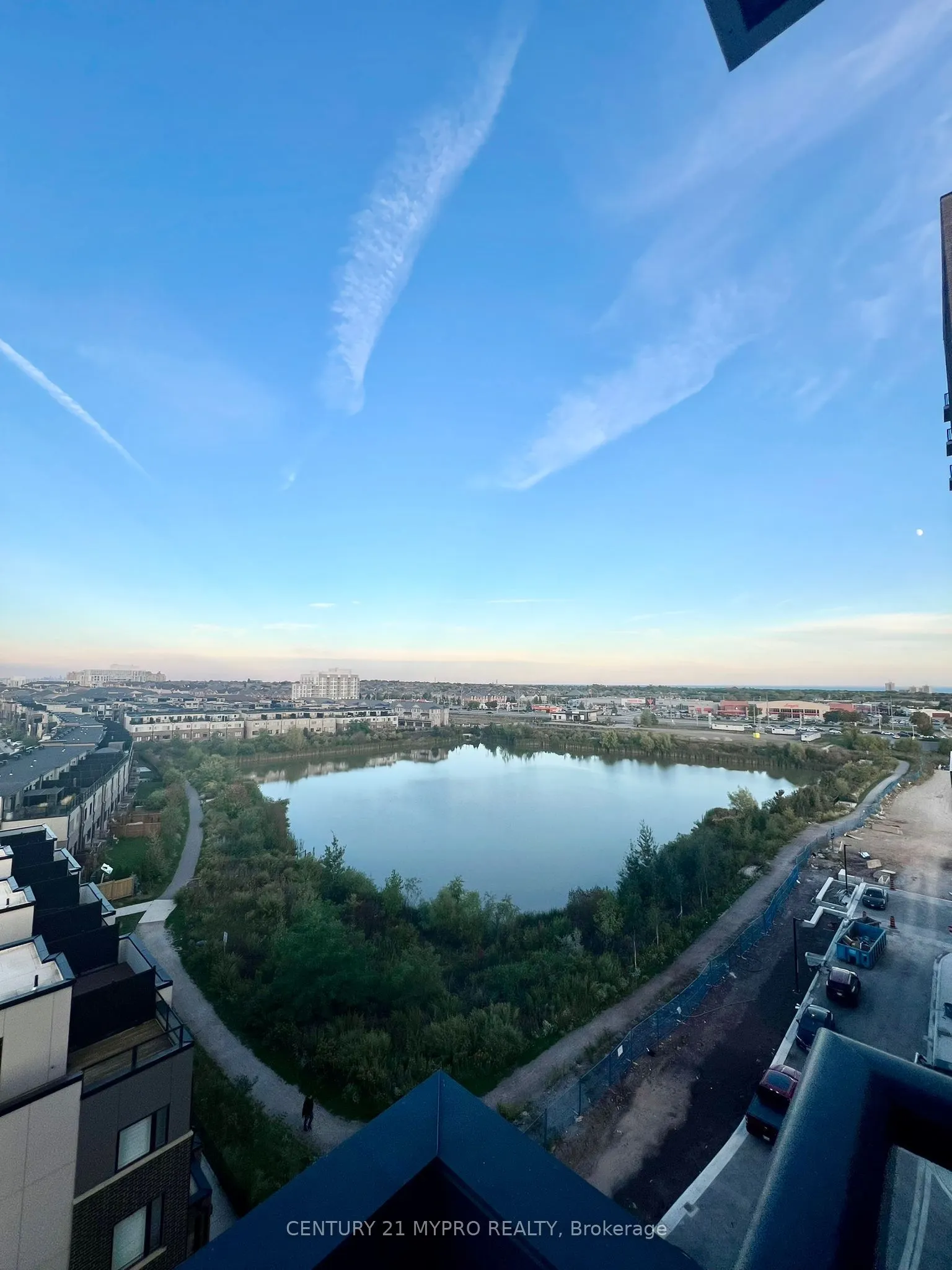 3079 Trafalgar Road, #808
