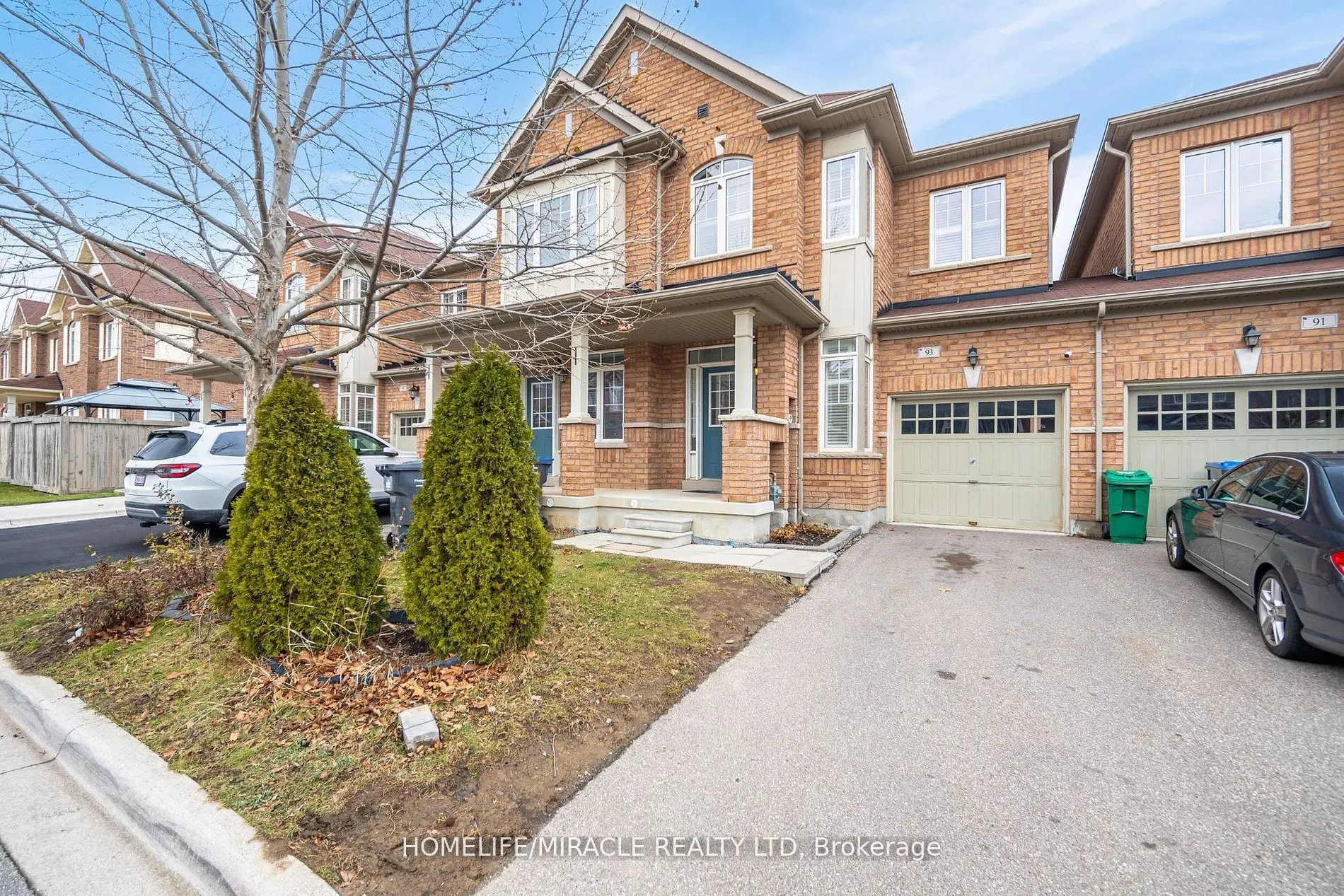 93 Kempenfelt Trail