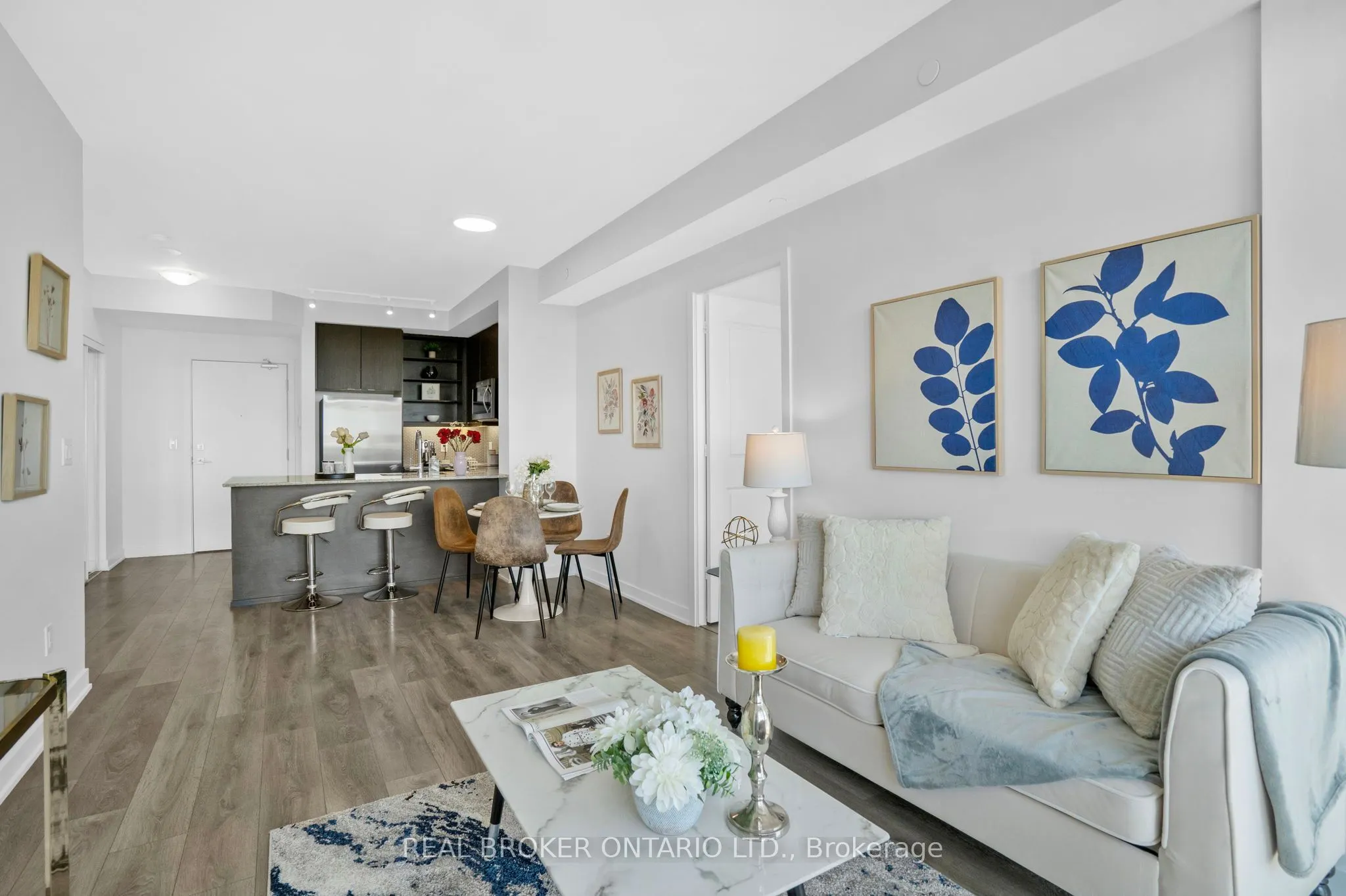 4633 Glen Erin Drive, #705