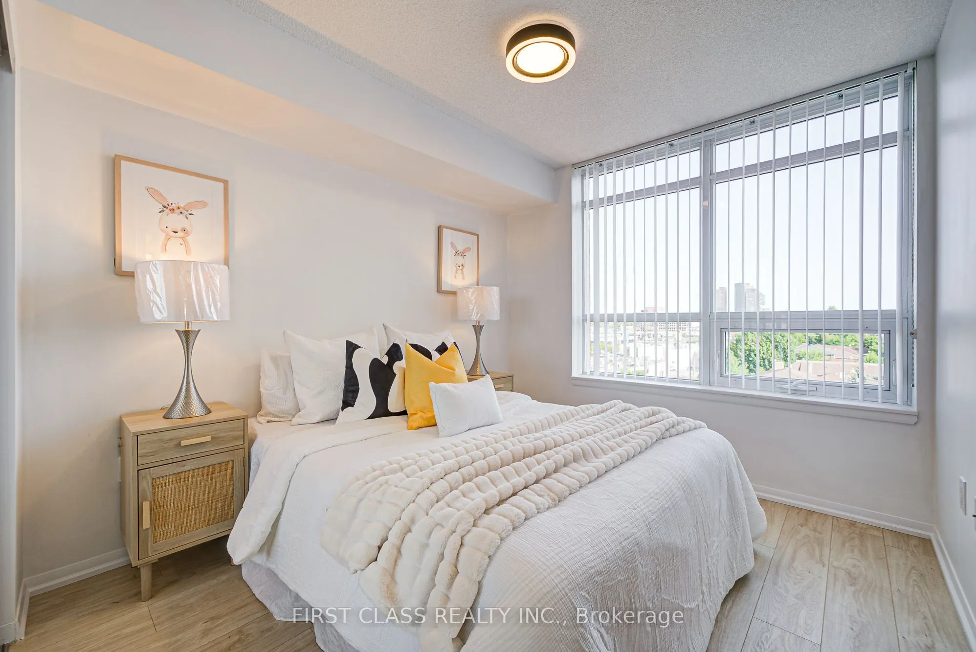 3091 Dufferin Street, #526