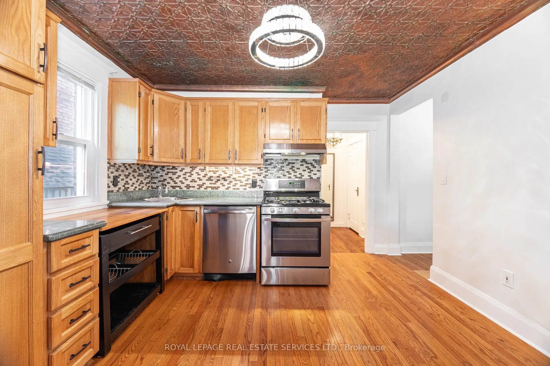 379 Parkside Drive, ##1
