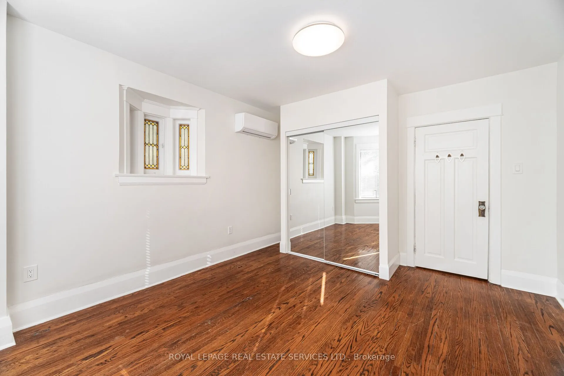 379 Parkside Drive, ##1