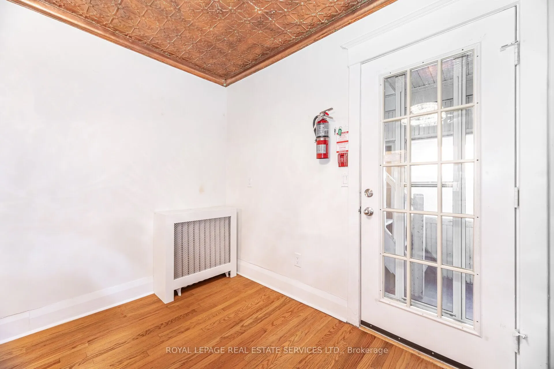379 Parkside Drive, ##1