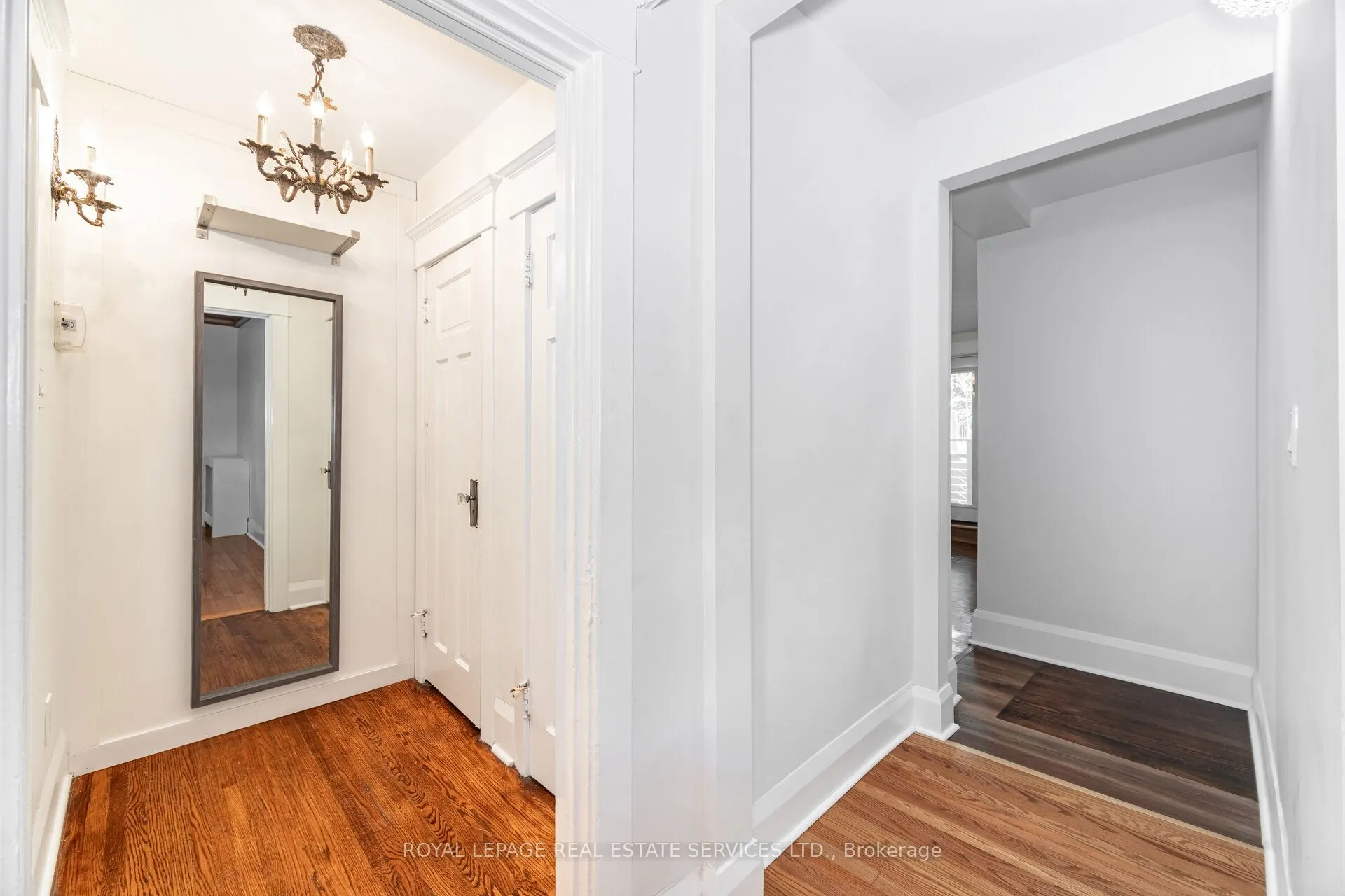 379 Parkside Drive, ##1