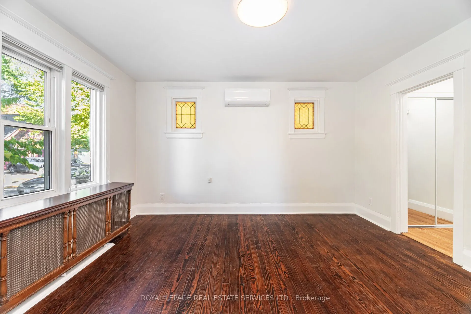379 Parkside Drive, ##1