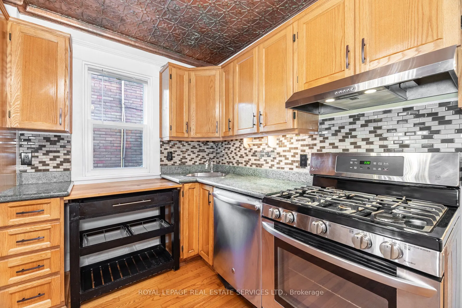 379 Parkside Drive, ##1