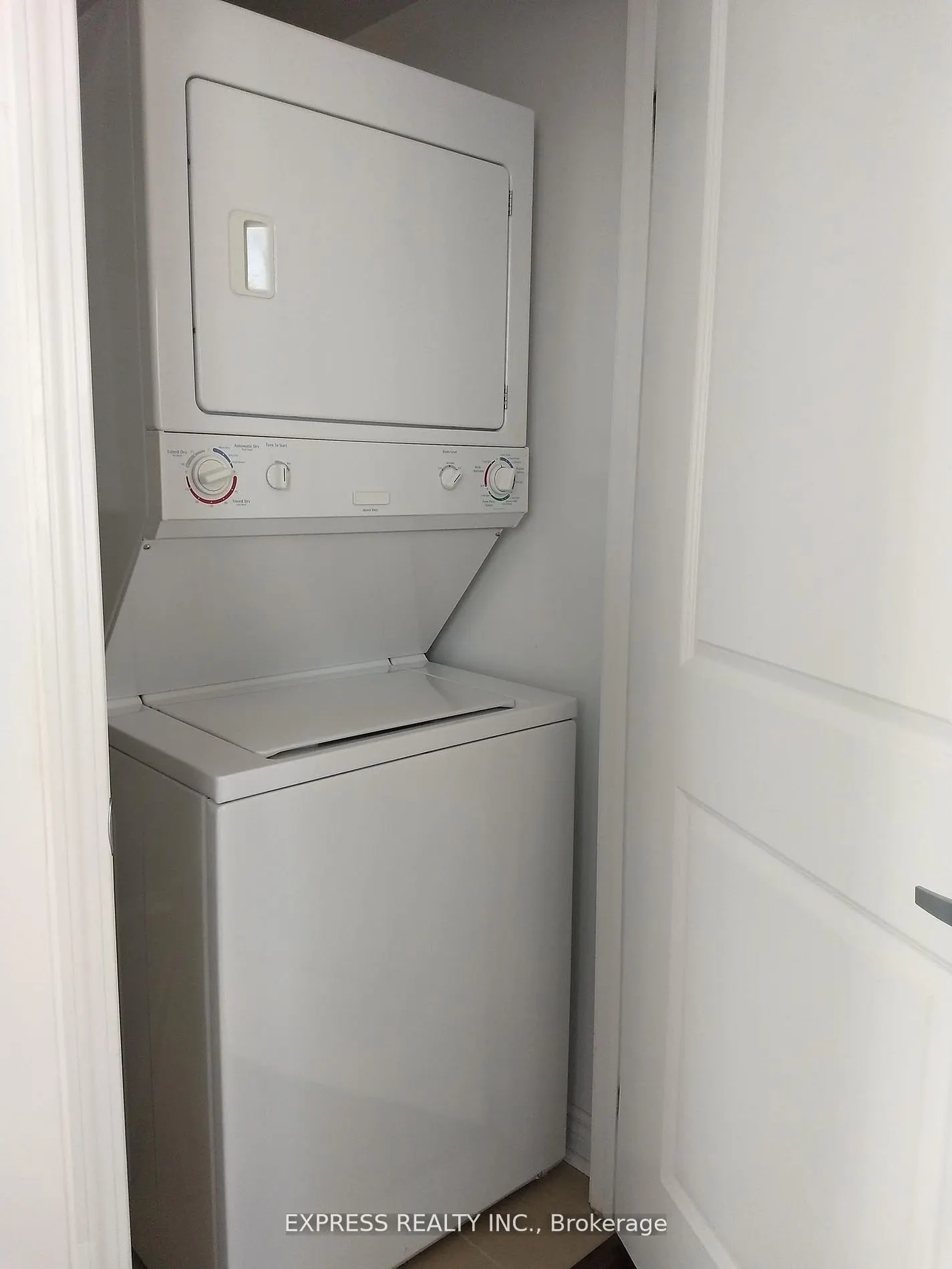 385 Prince of Wales Drive, #1605