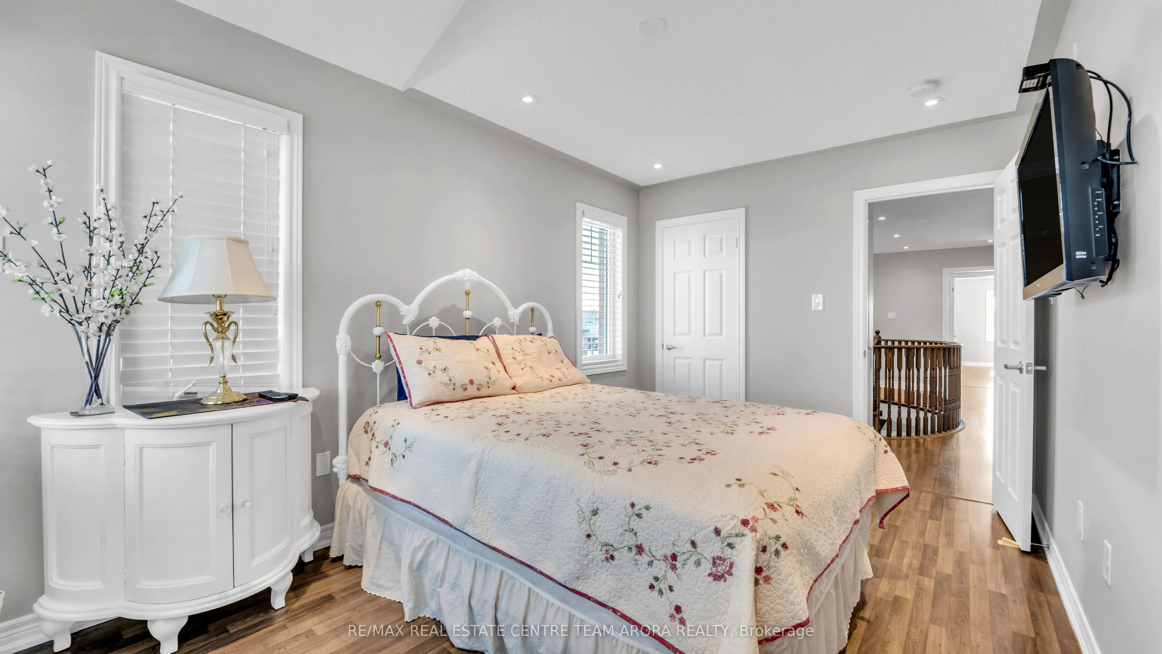 232 Sky Harbour Drive