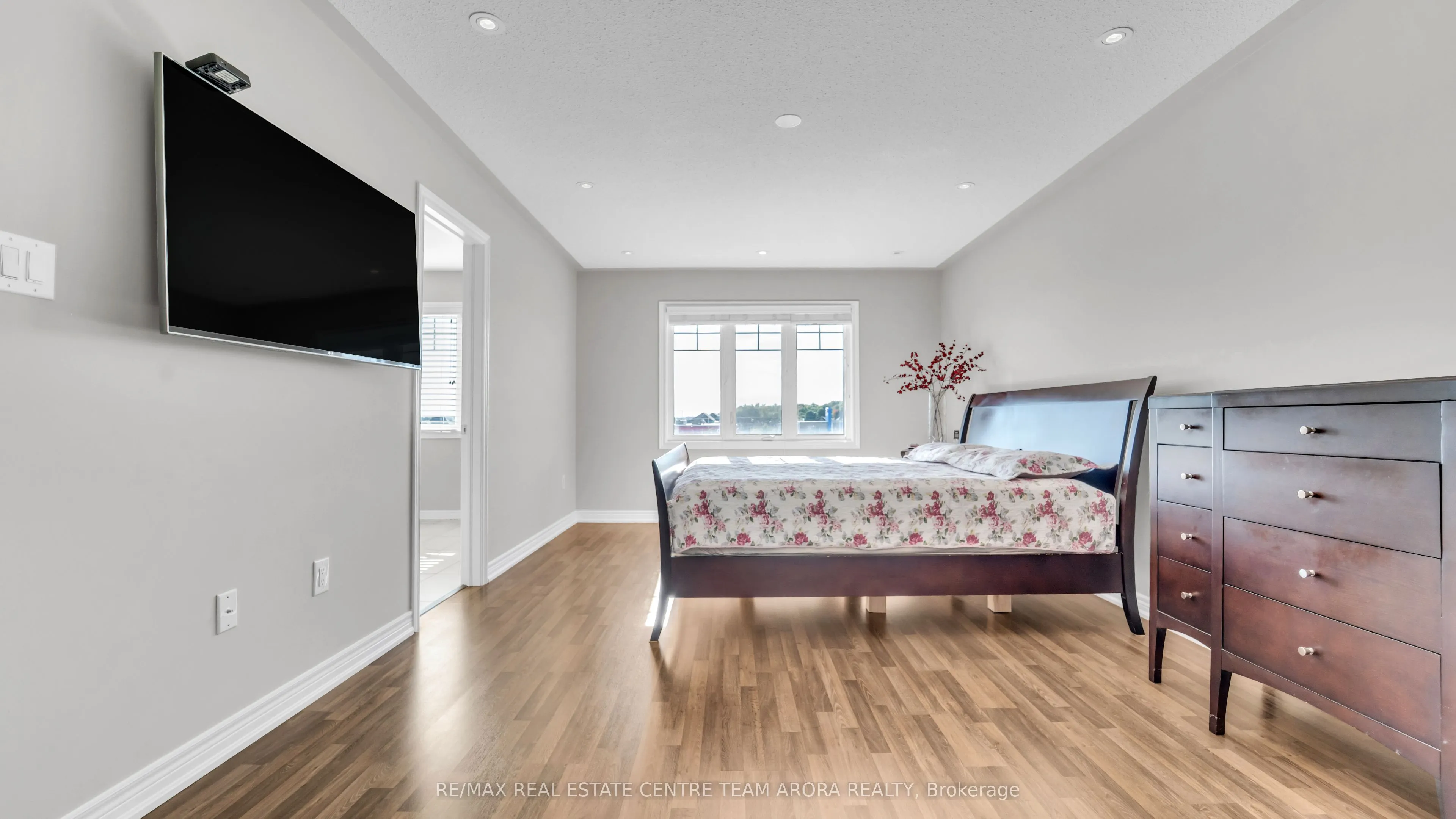 232 Sky Harbour Drive