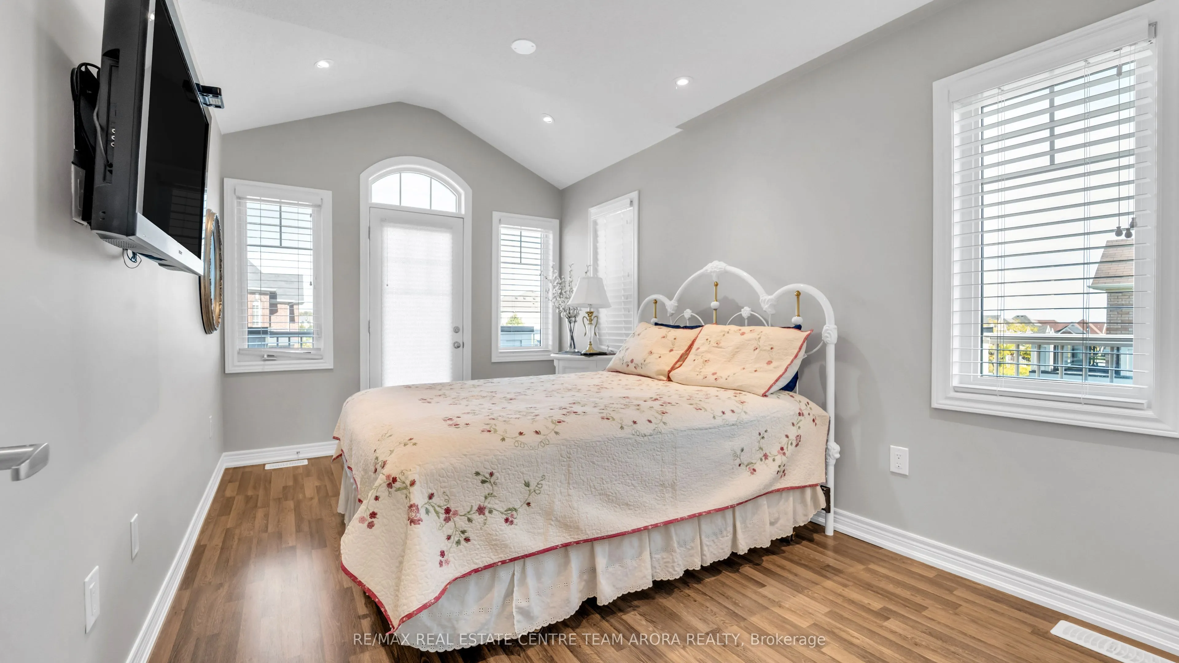 232 Sky Harbour Drive