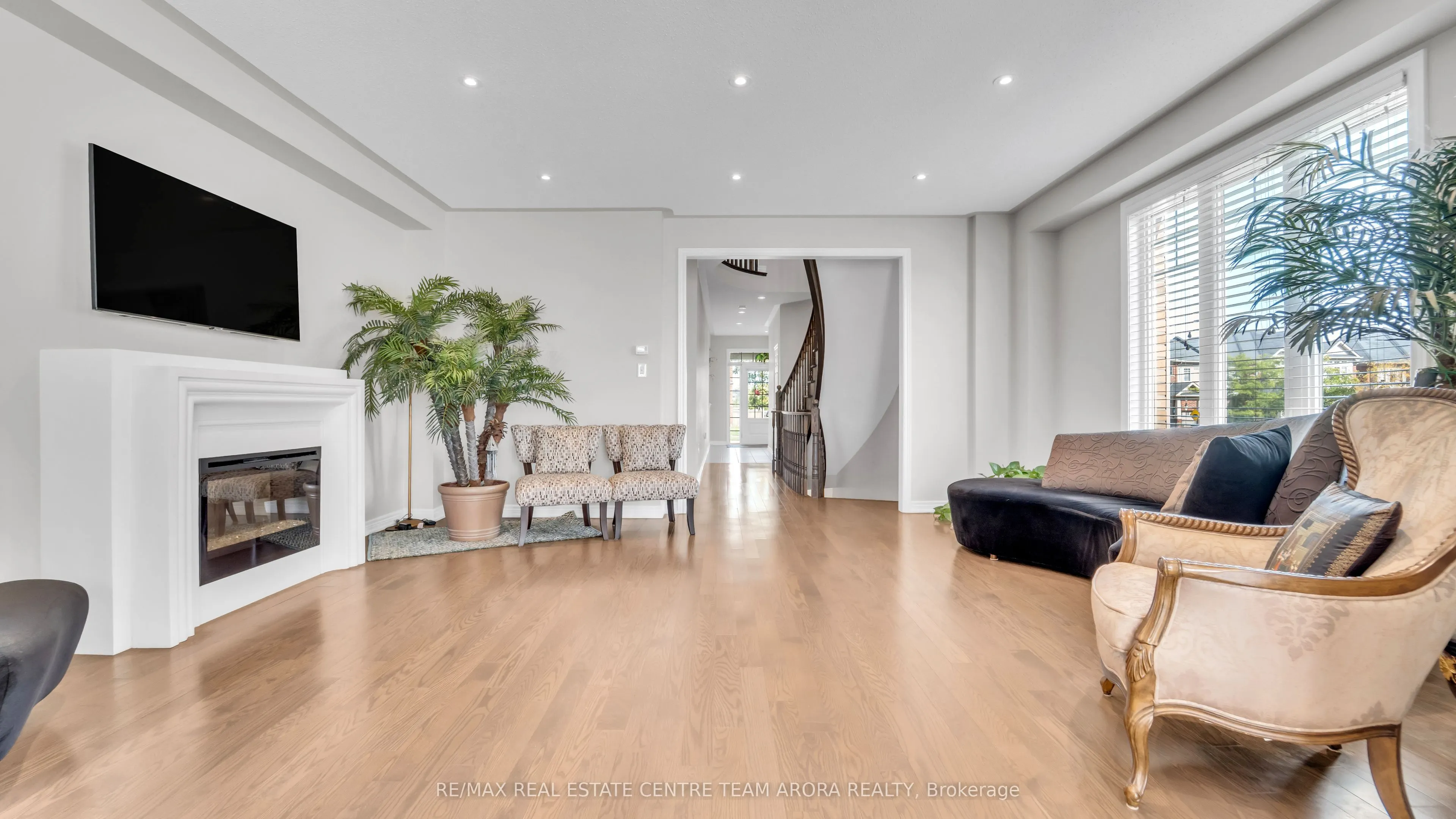 232 Sky Harbour Drive