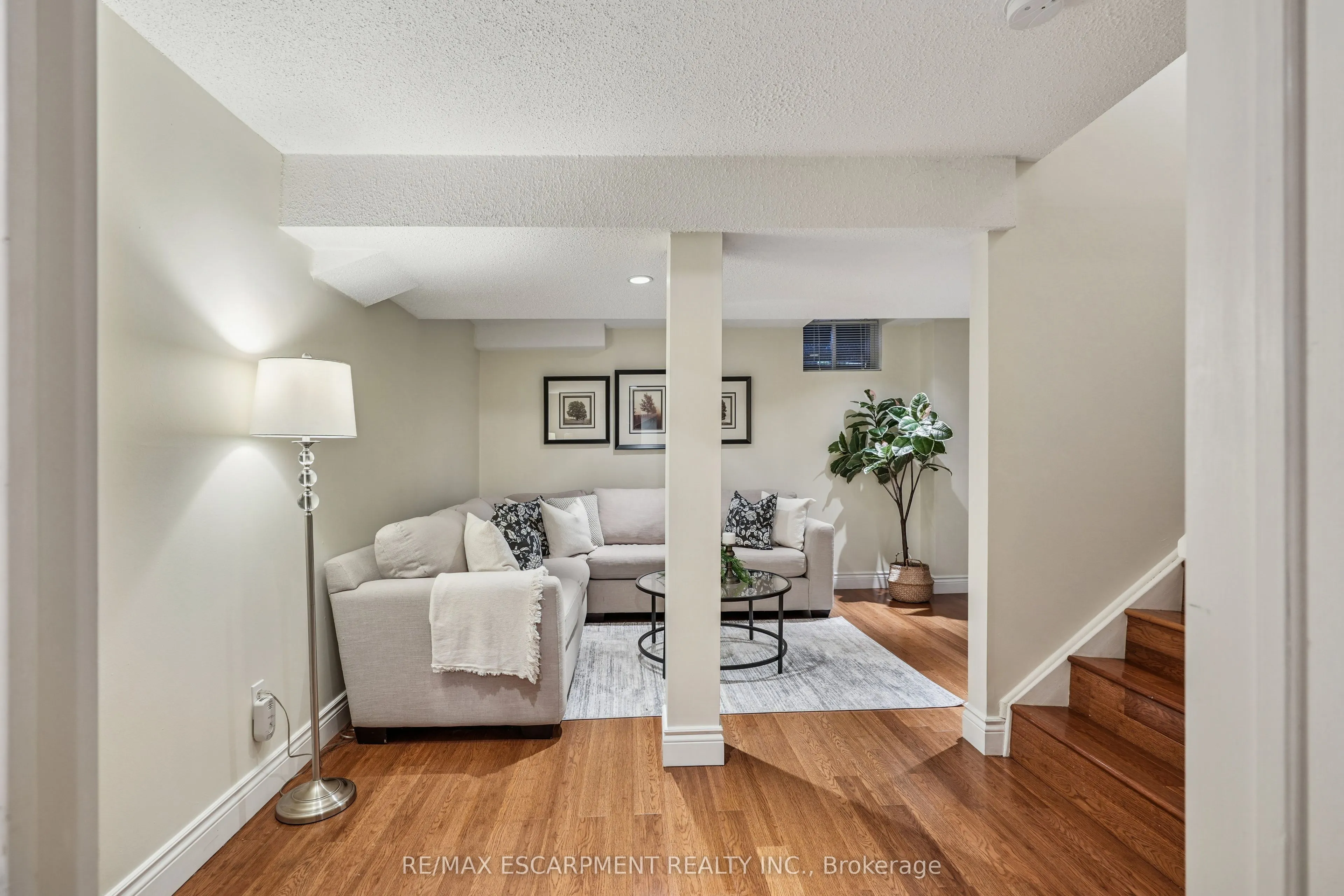 46 Dawson Crescent
