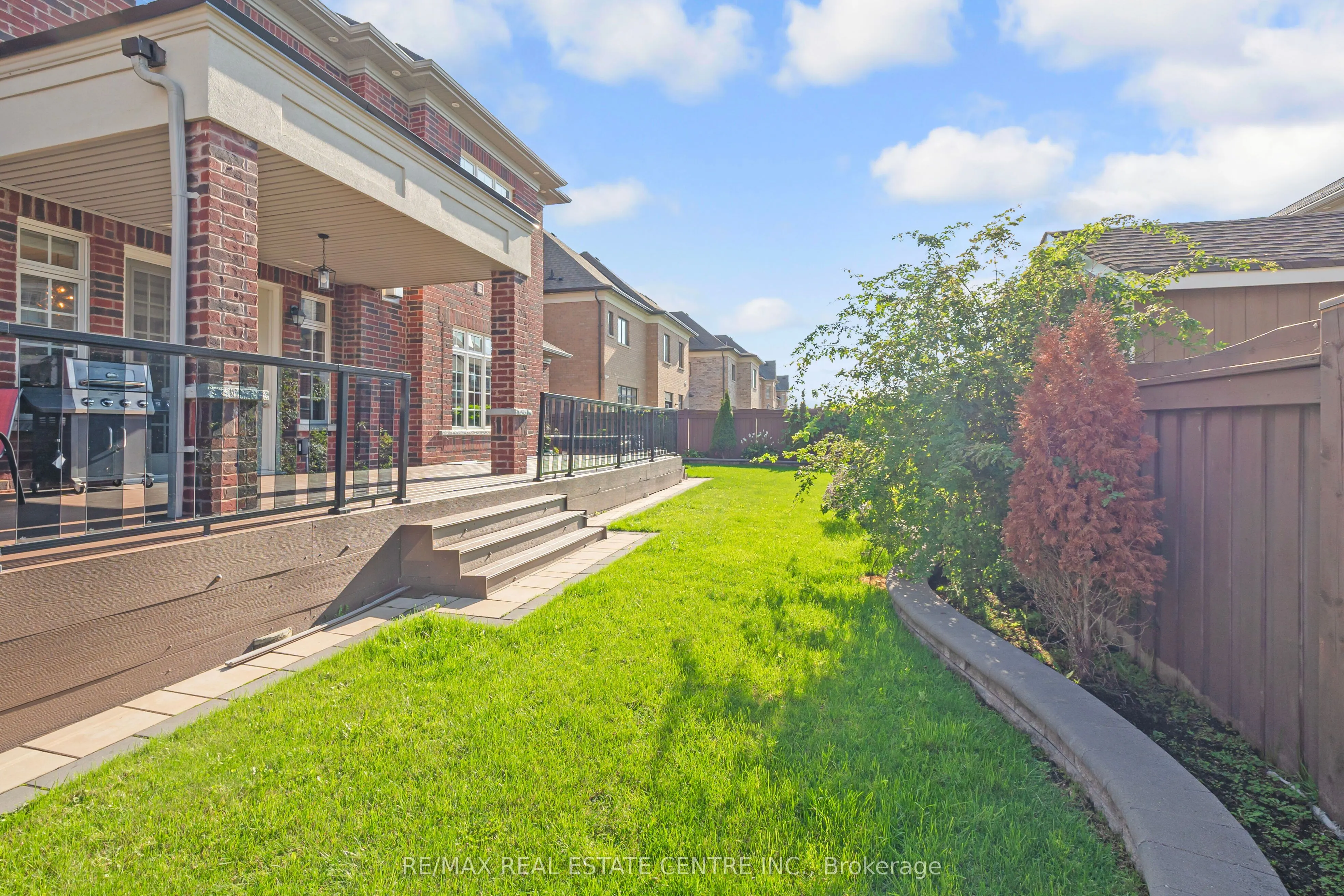 102 Belladonna Circle