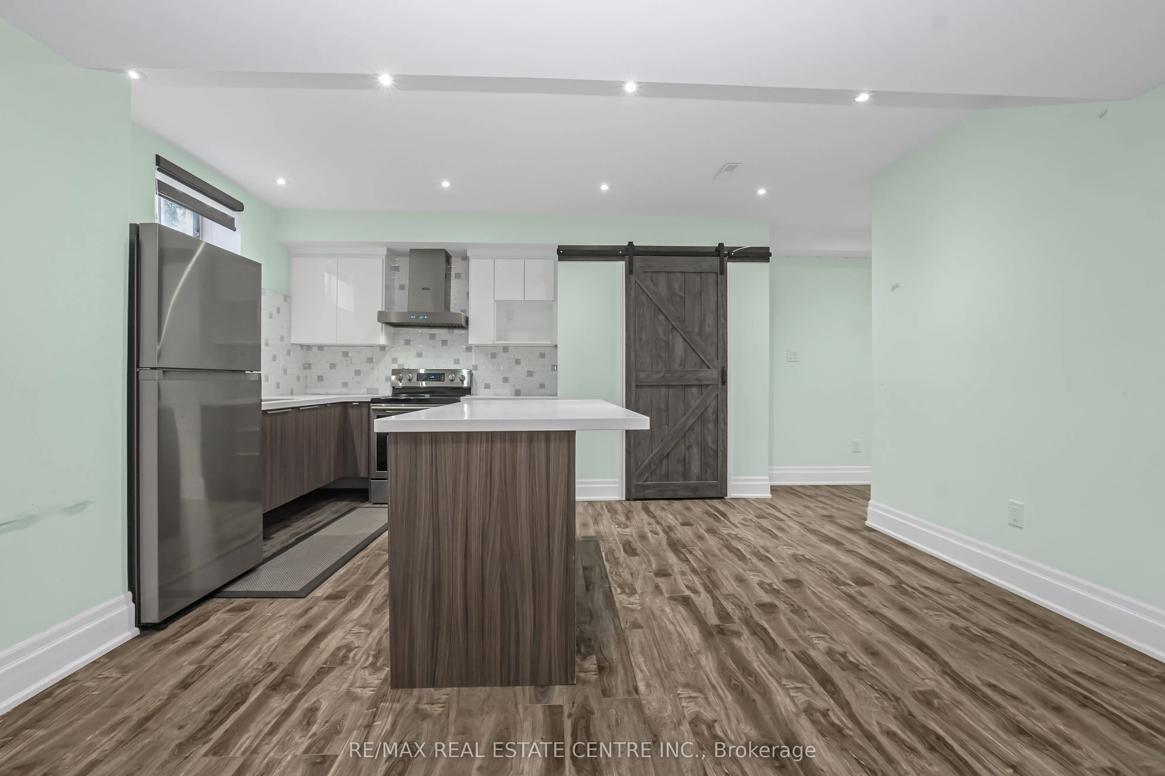 102 Belladonna Circle