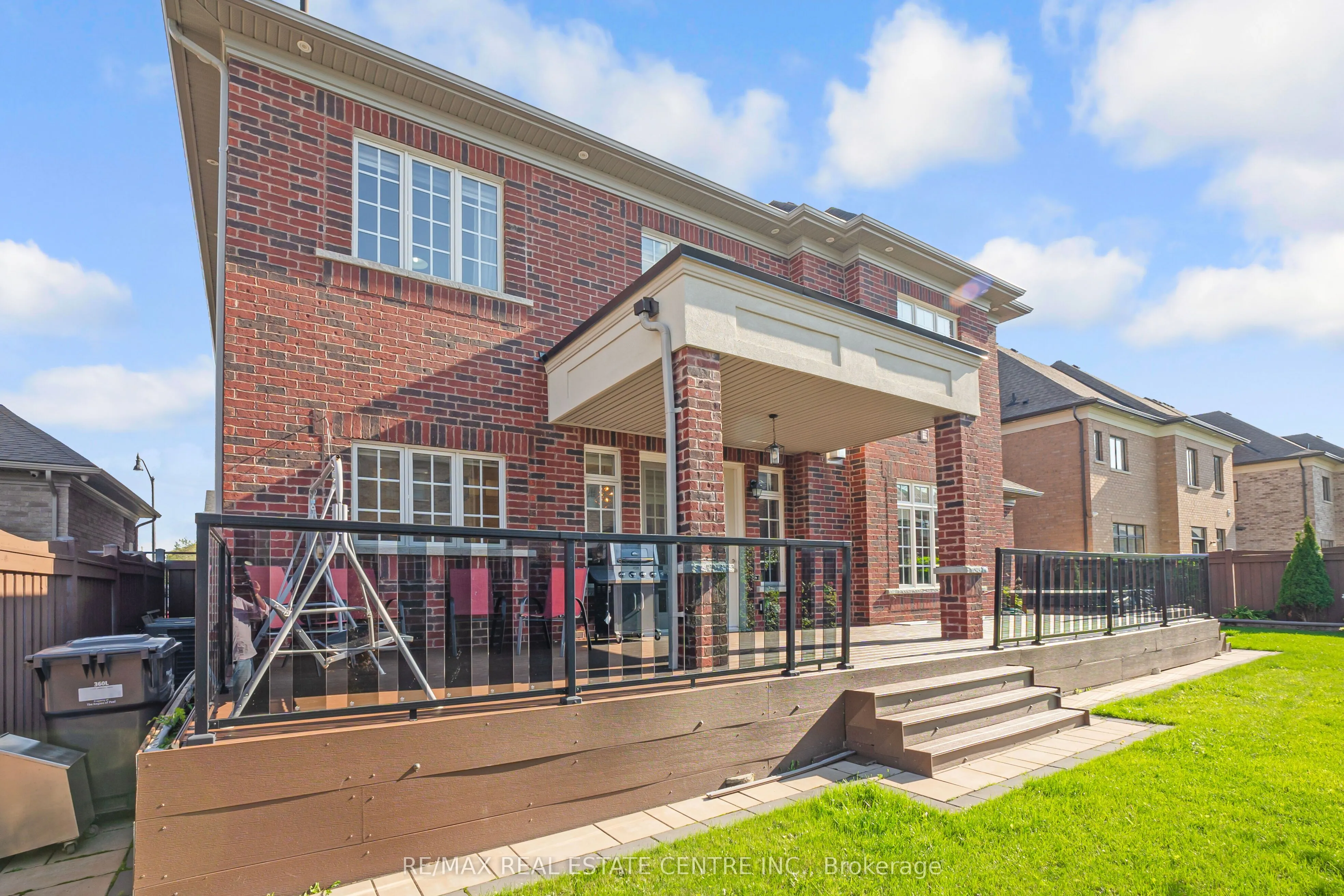 102 Belladonna Circle
