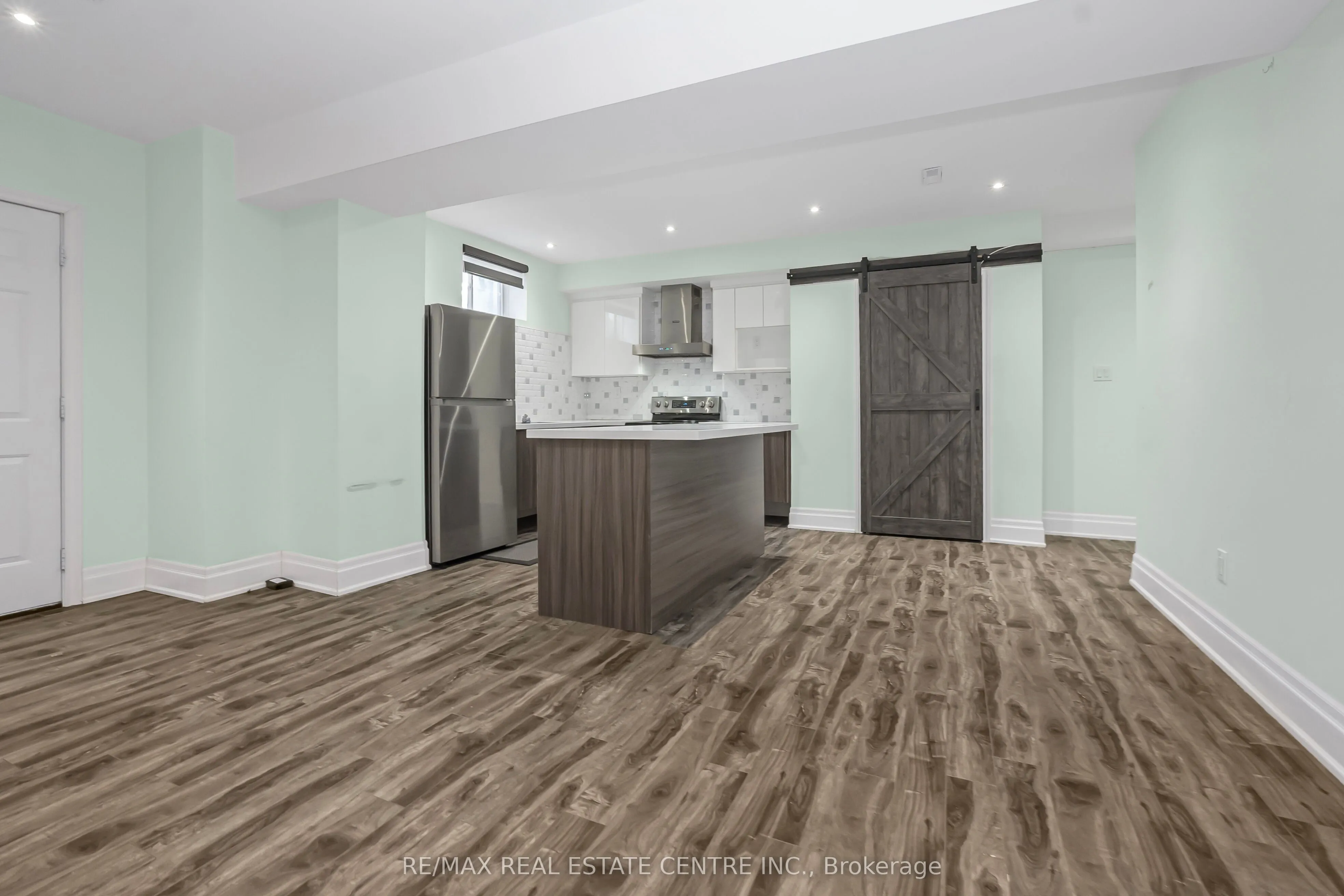 102 Belladonna Circle