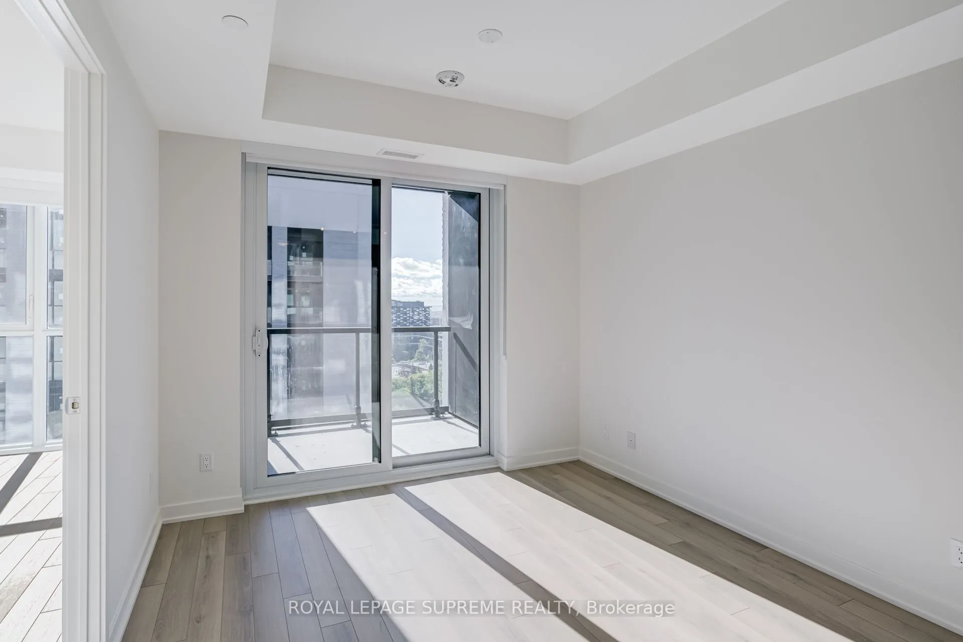 3079 Trafalgar Road, #1501