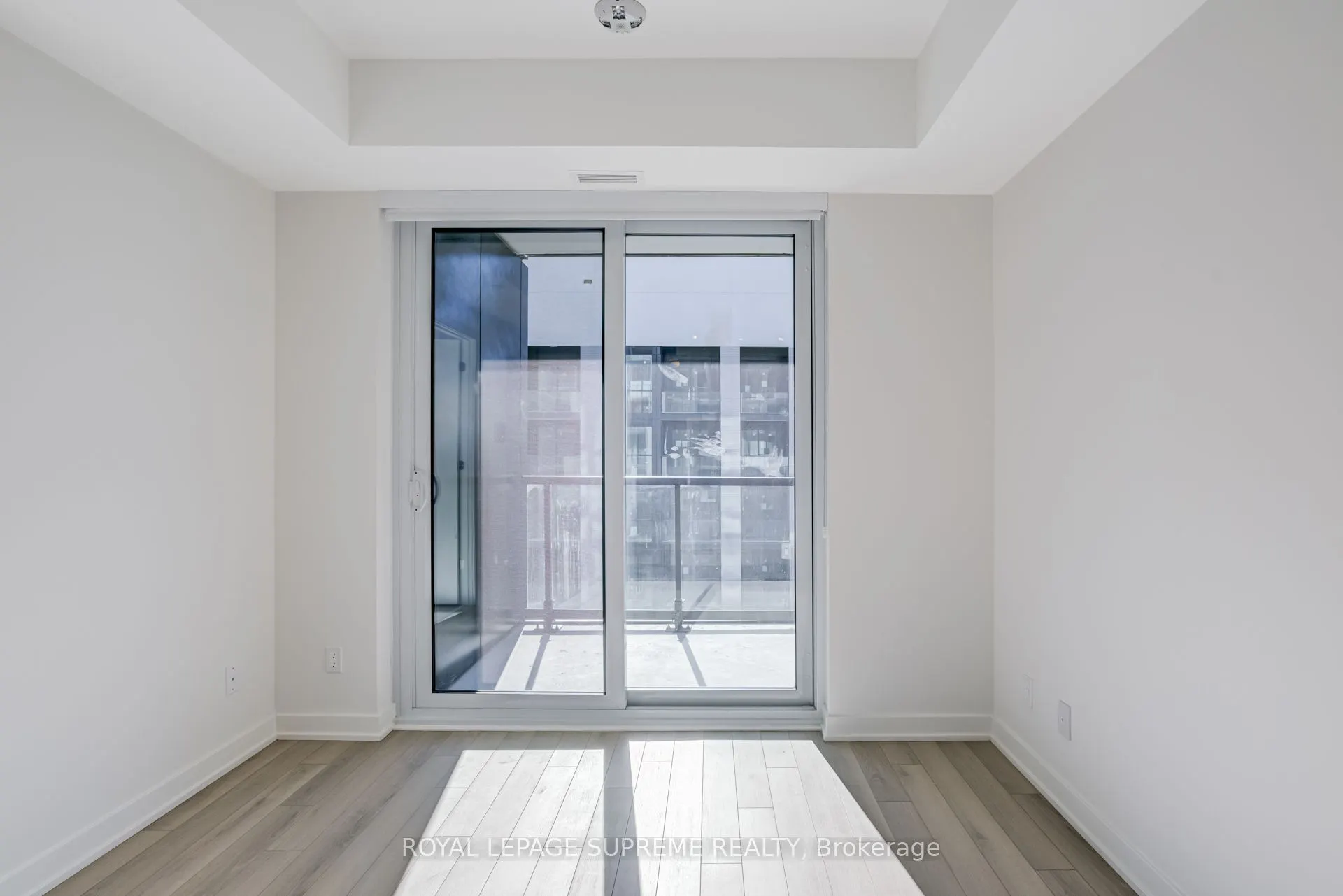 3079 Trafalgar Road, #1501
