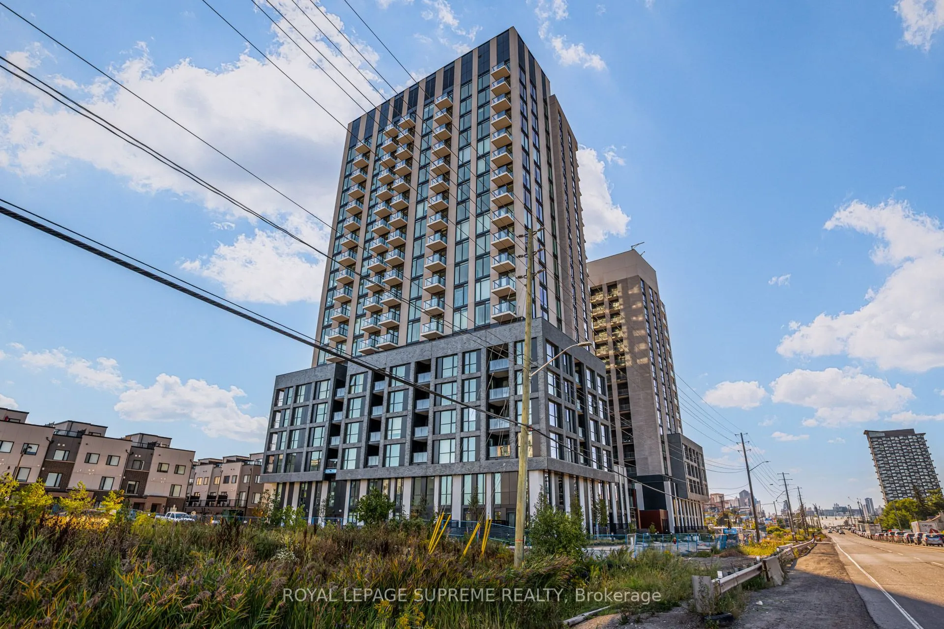 3079 Trafalgar Road, #1501