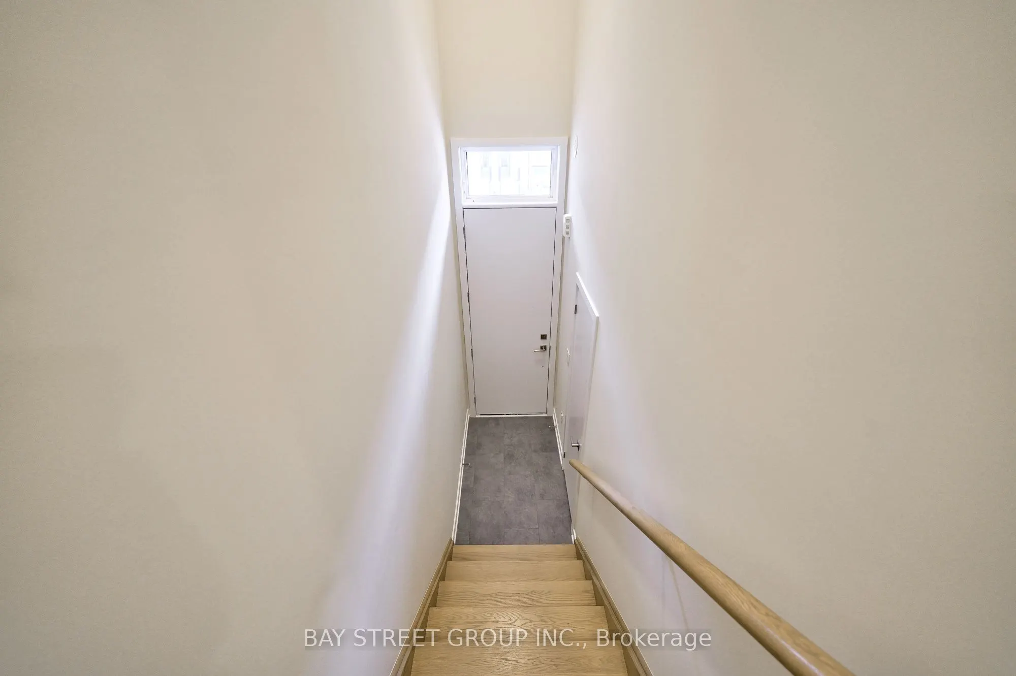 1324 KANIV Street