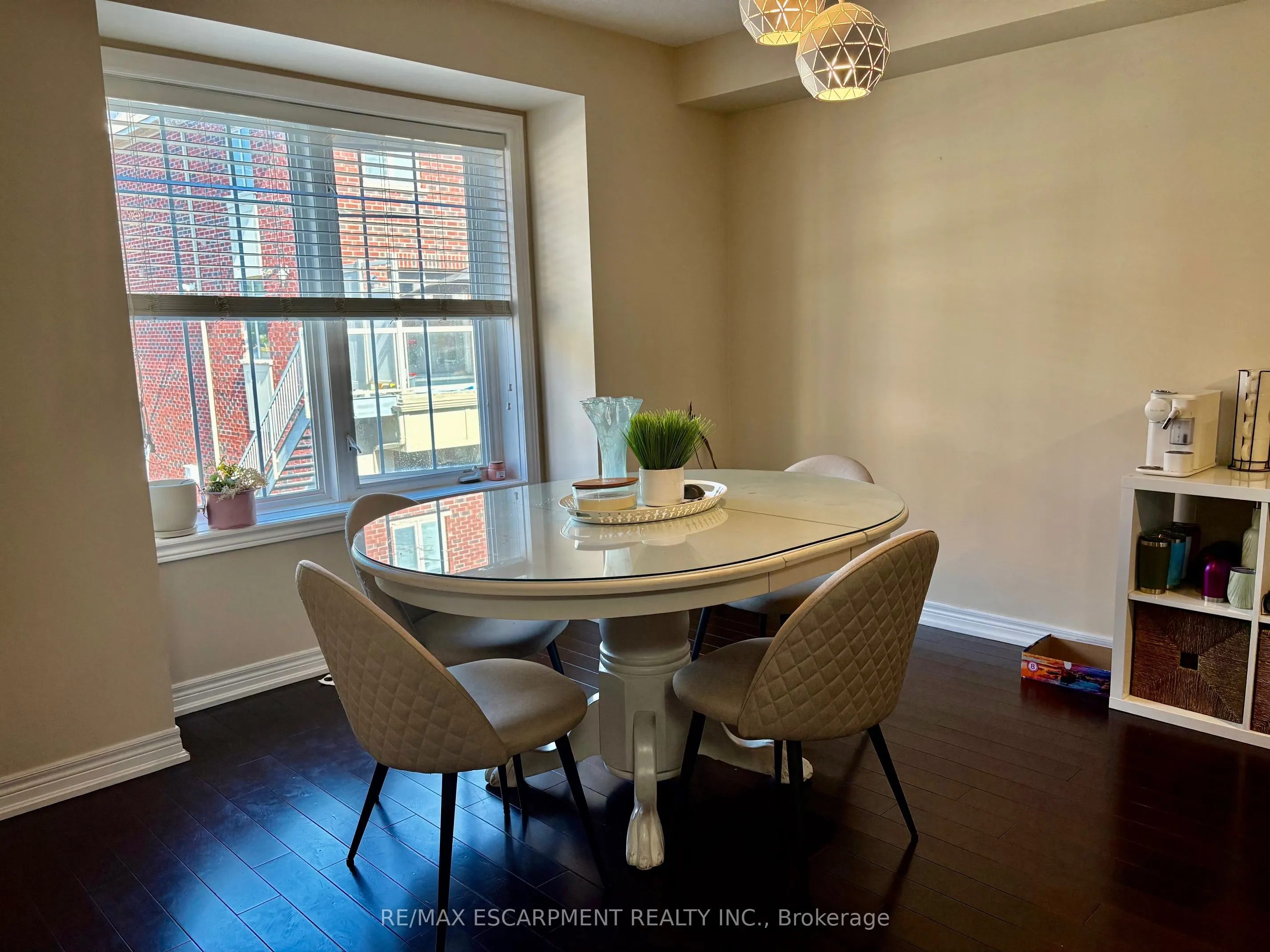 362 Plains Road E, #10