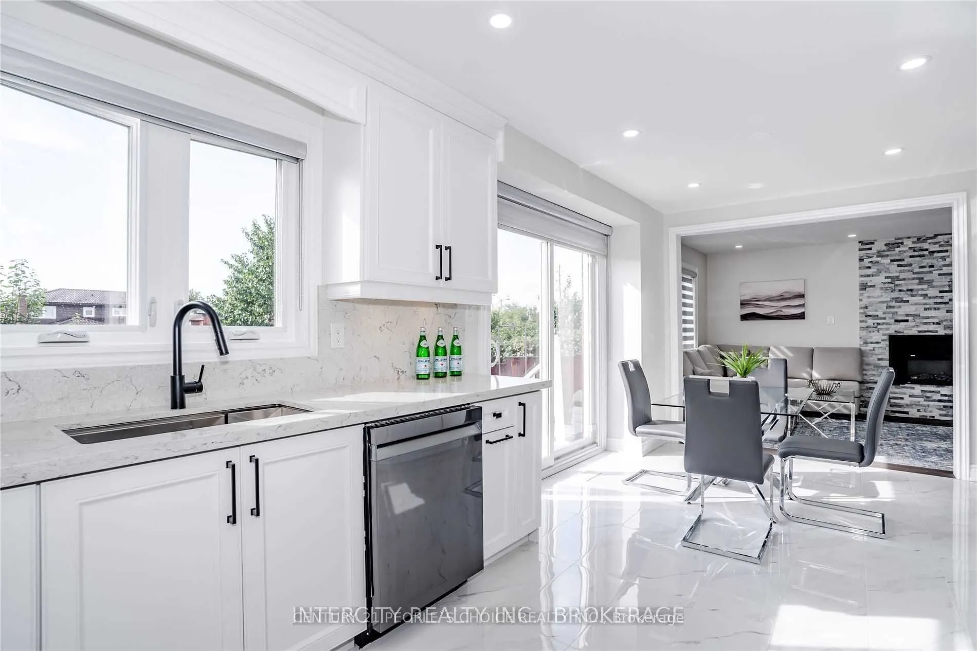 165 Minglehaze Drive, #Upper
