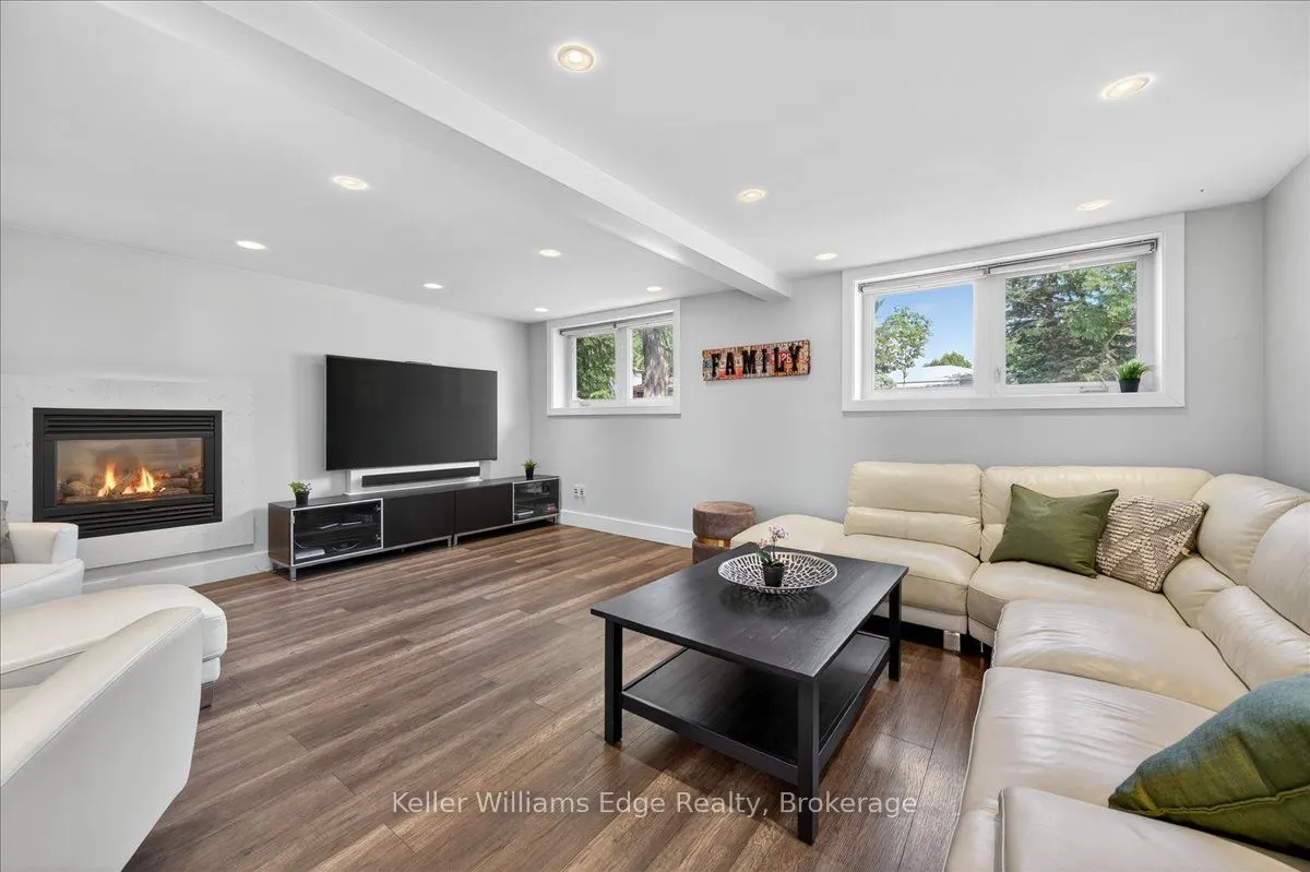400 Sunset Drive