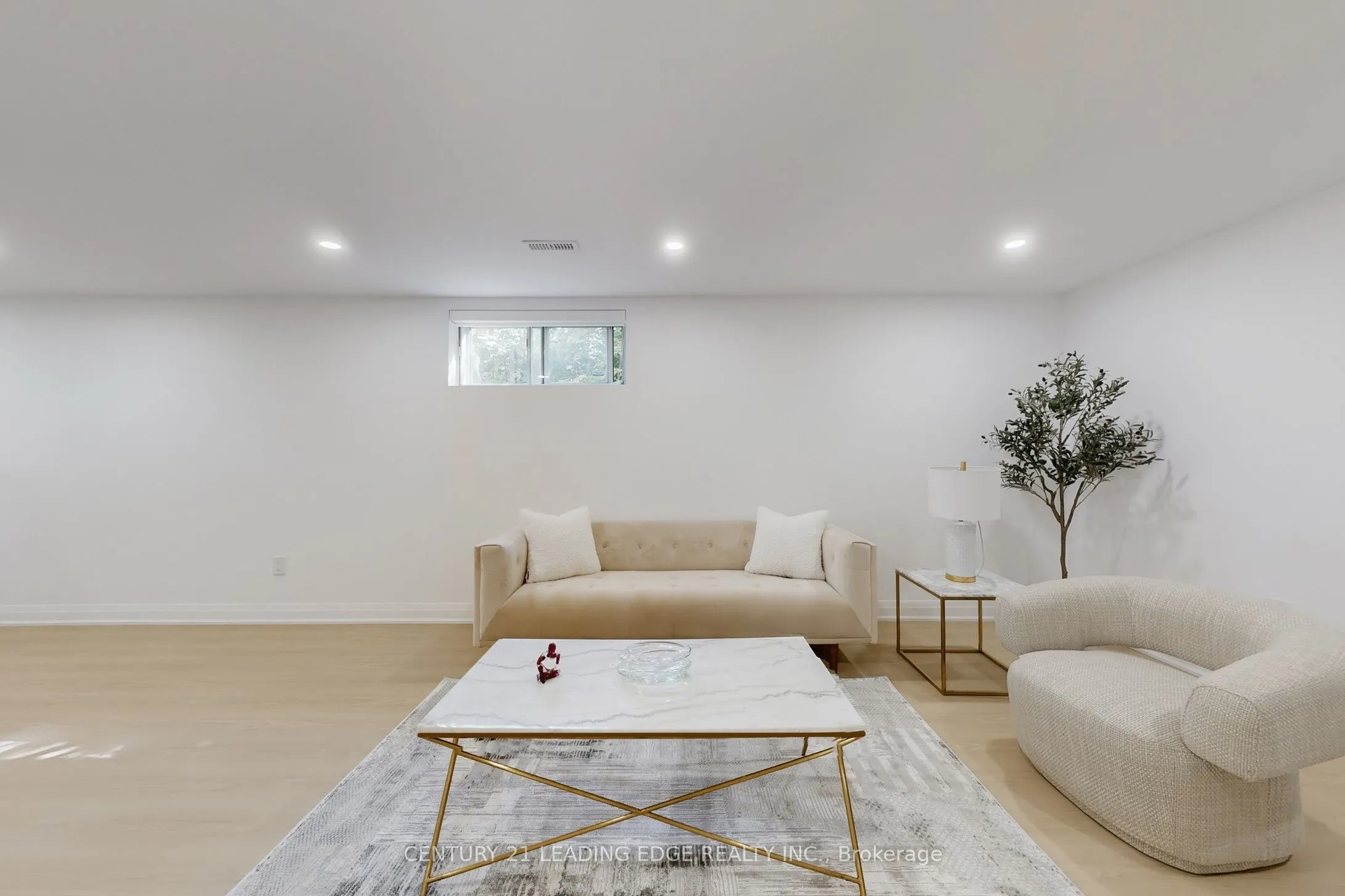 2240 Springfield Court