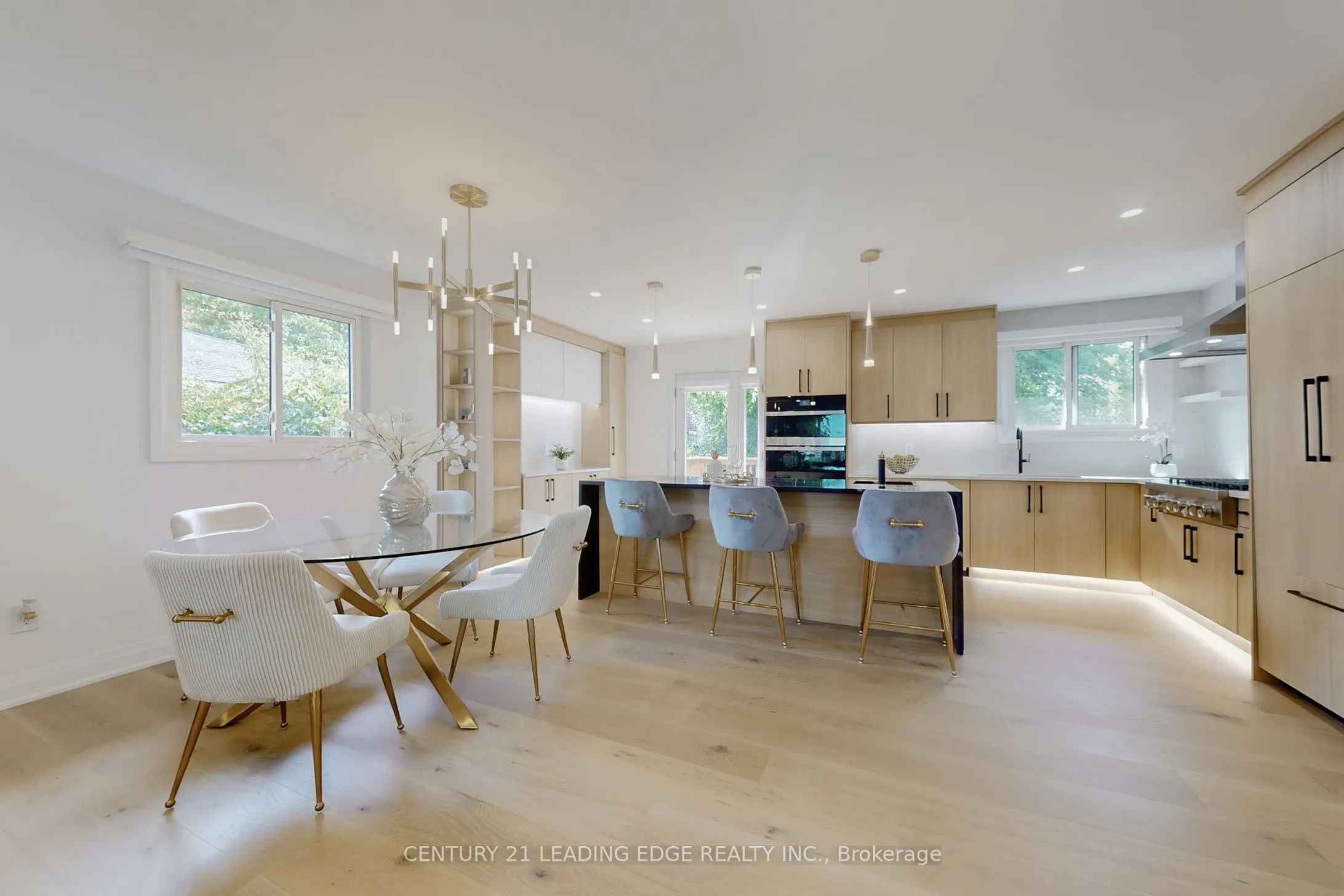 2240 Springfield Court