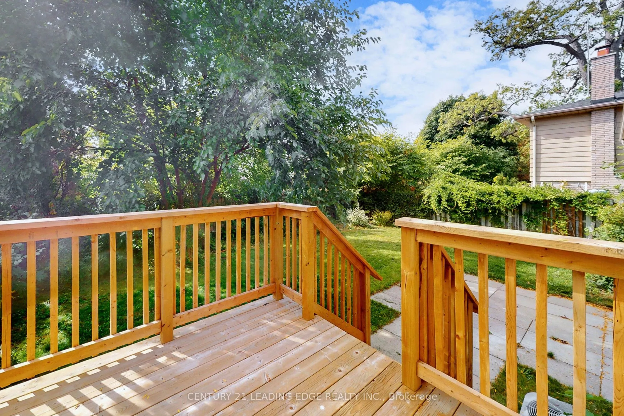 2240 Springfield Court