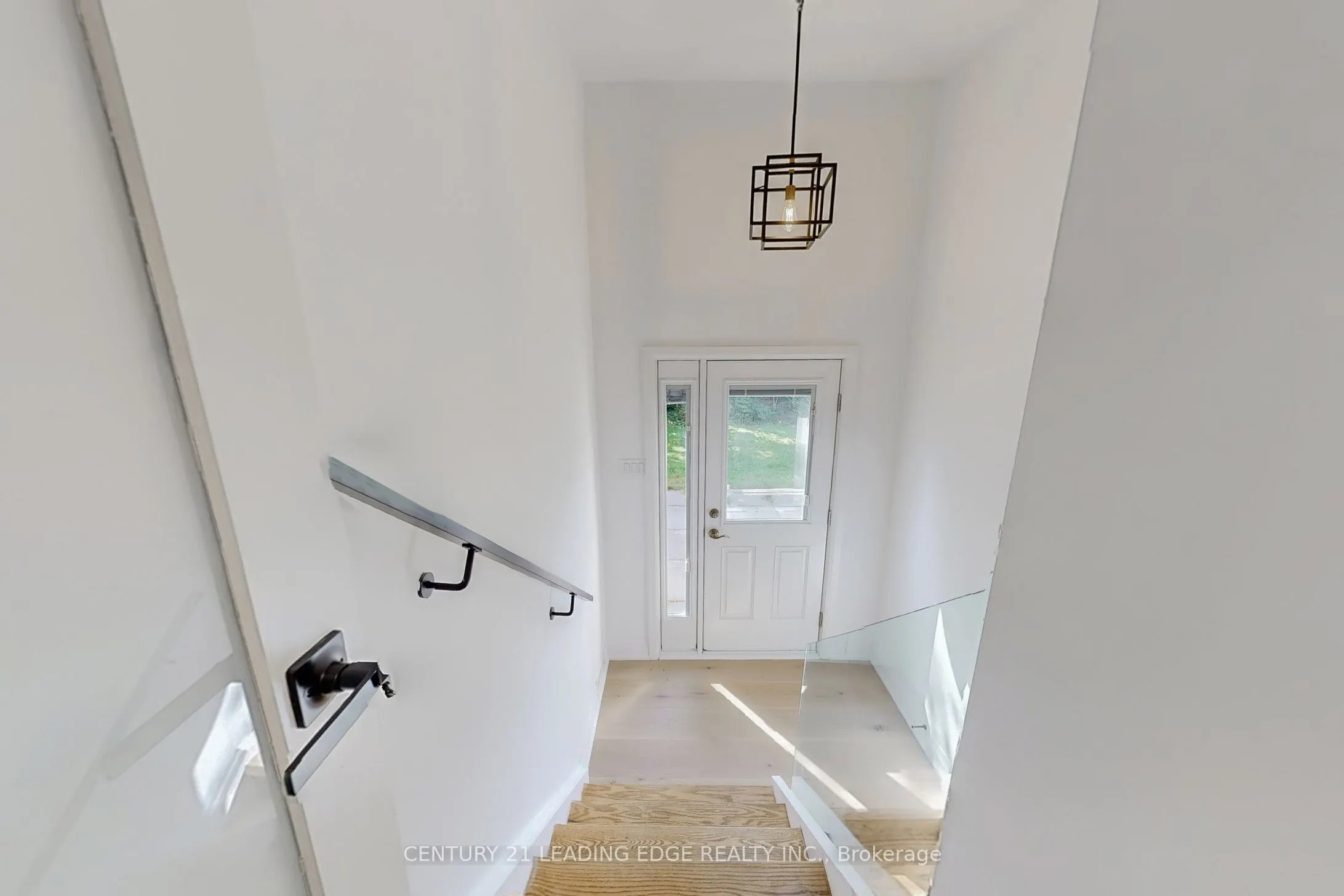 2240 Springfield Court