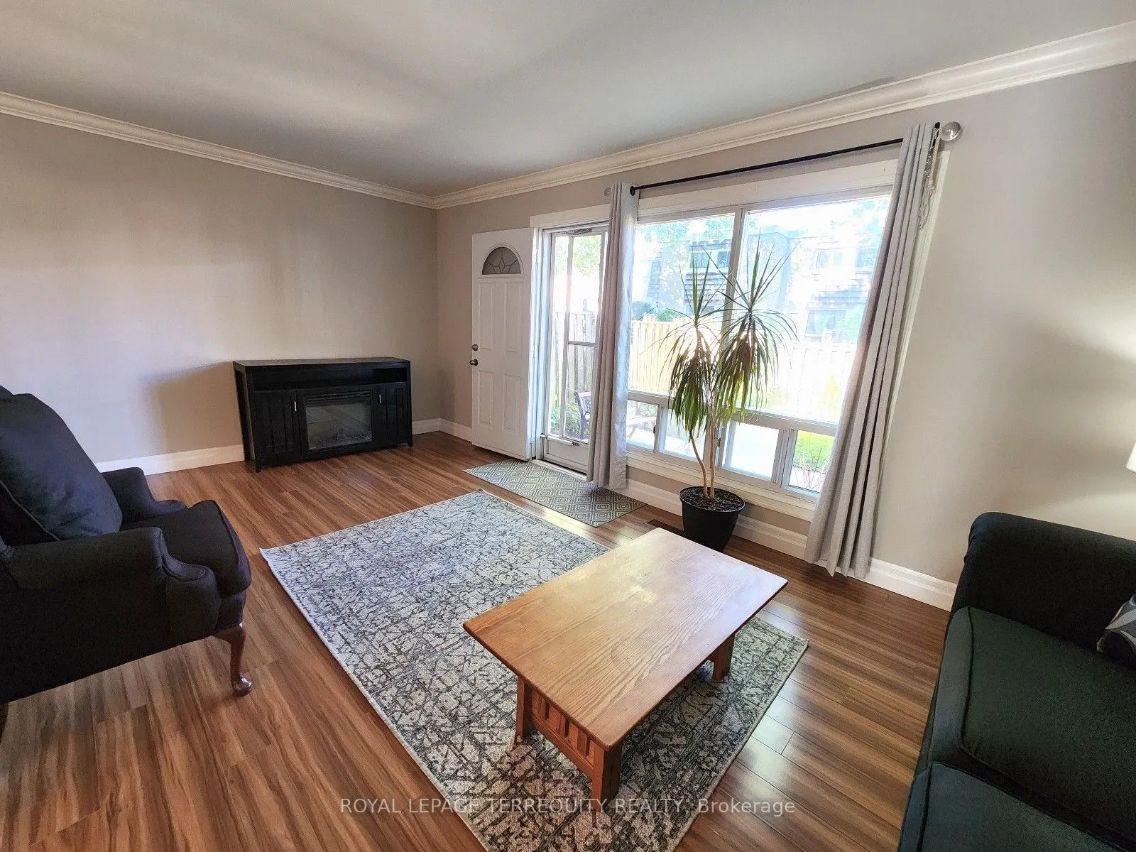 703 Burnhamthorpe Road, #65